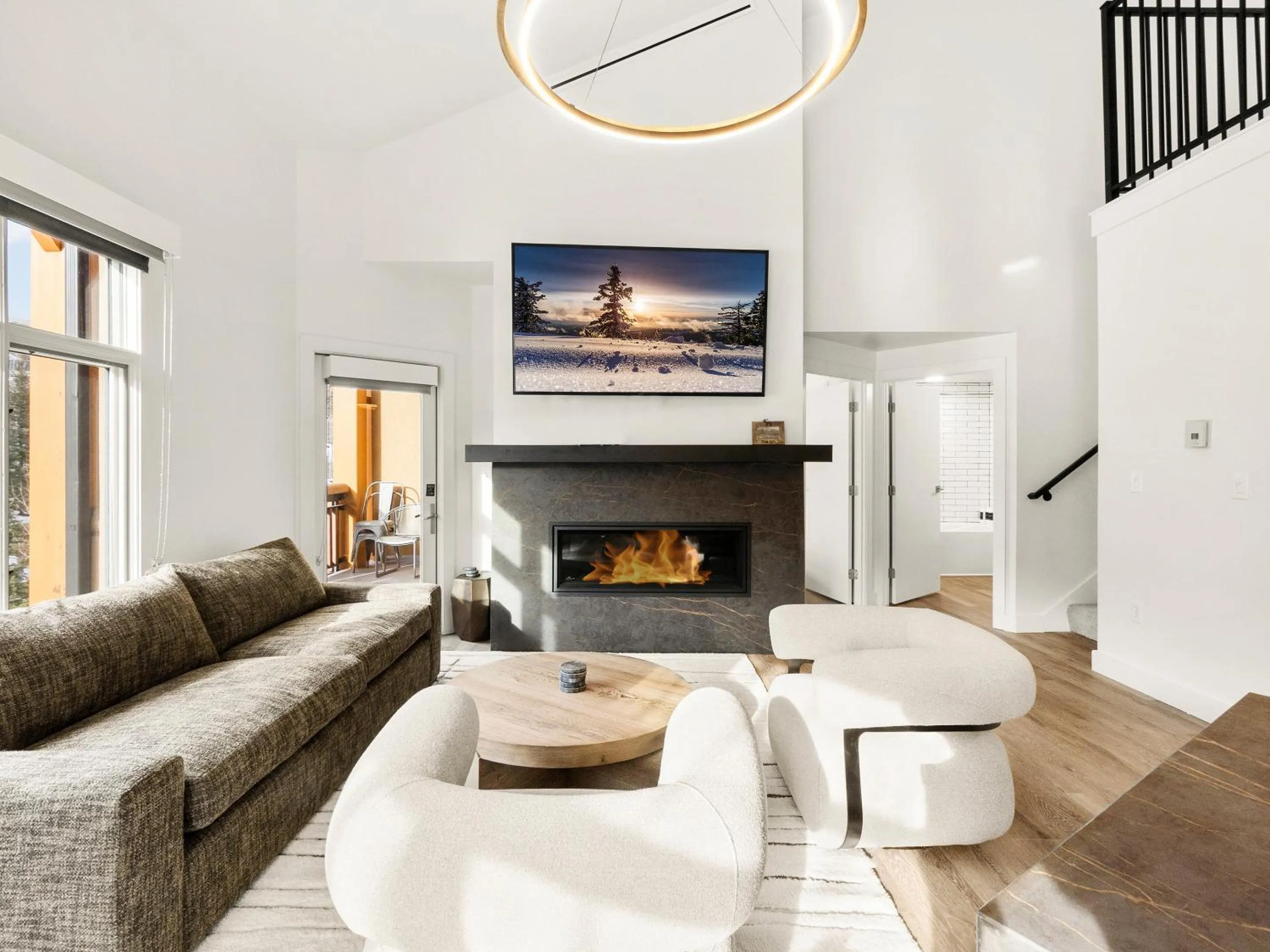 Living room in Sundial Lodge by All Seasons Resort Lodging