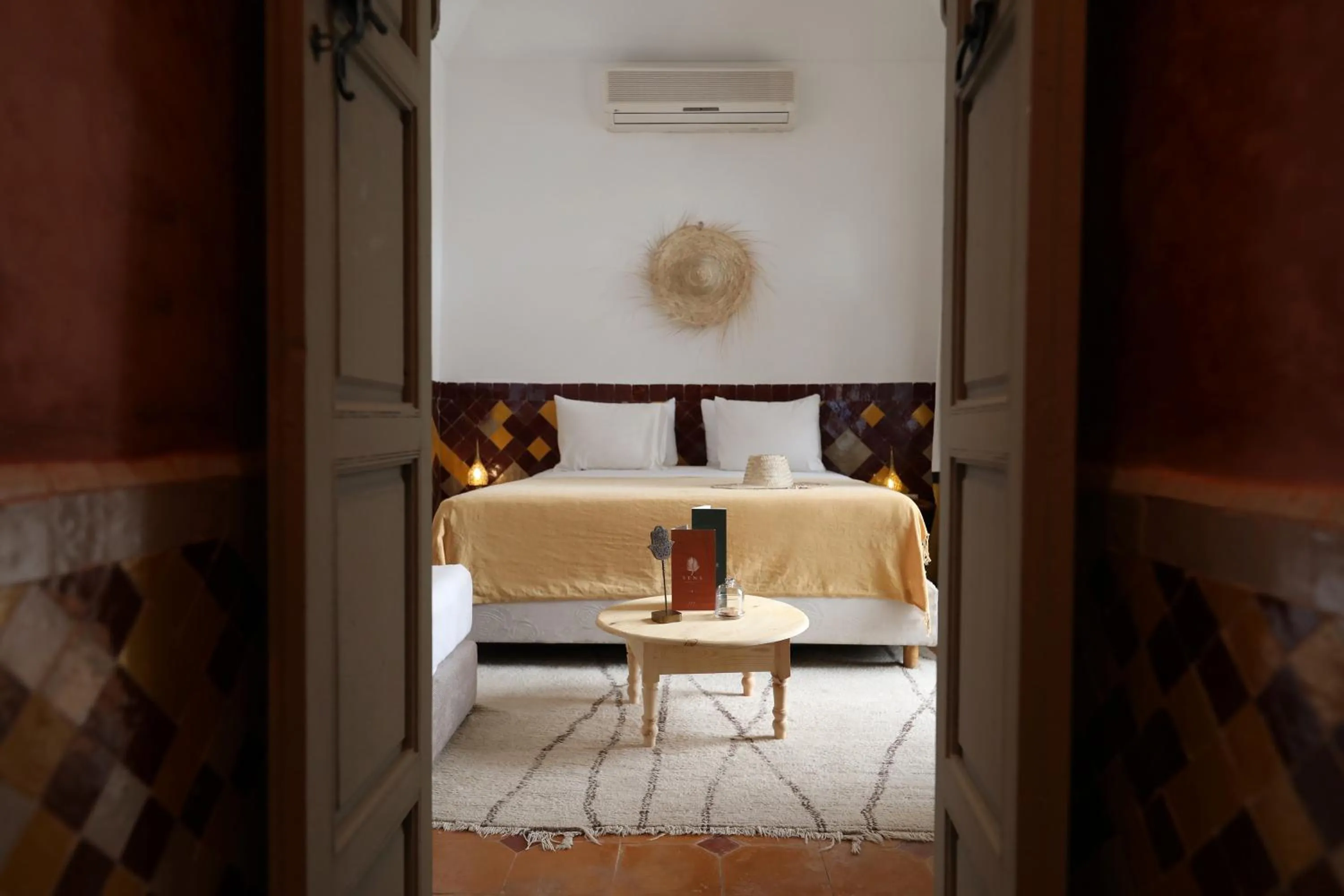 Bed in Riad Oriental Glory & Spa