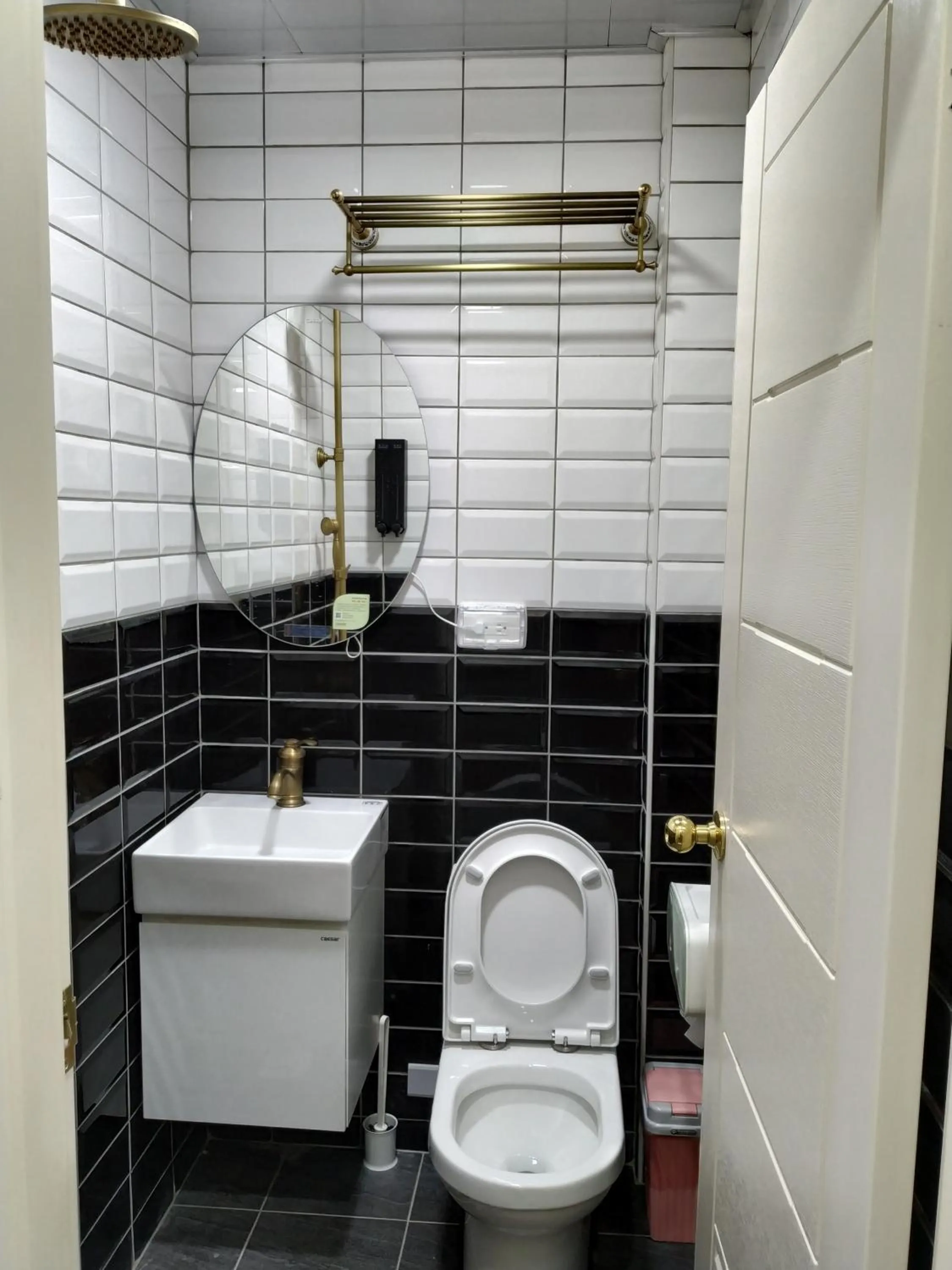 Bathroom in Backpack Home 497-No.2