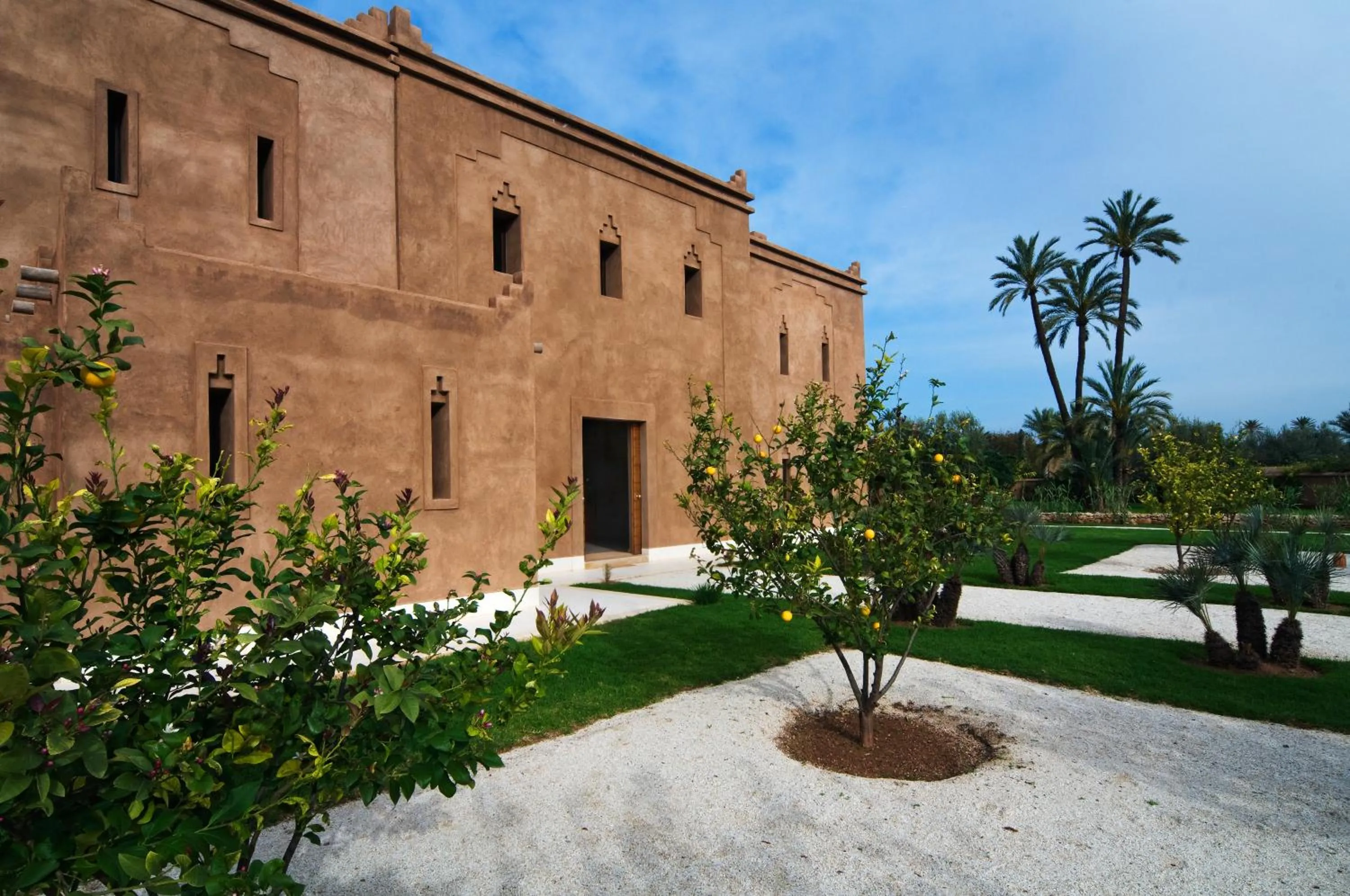 Facade/entrance in Hotel Les Cinq Djellabas