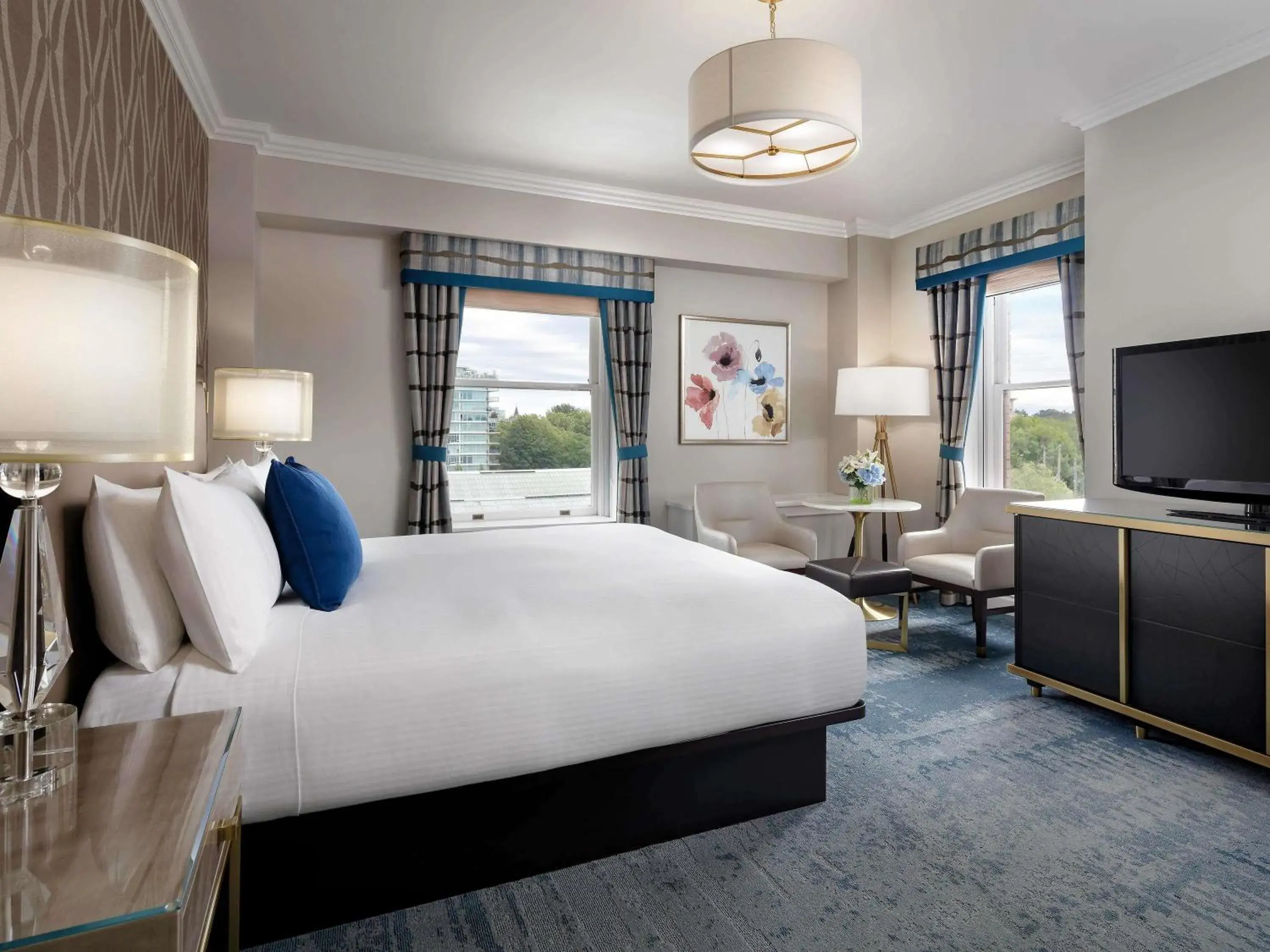 Bedroom, Bed in Fairmont Empress Hotel Bedroom, Bed in Fairmont Empress Hotel