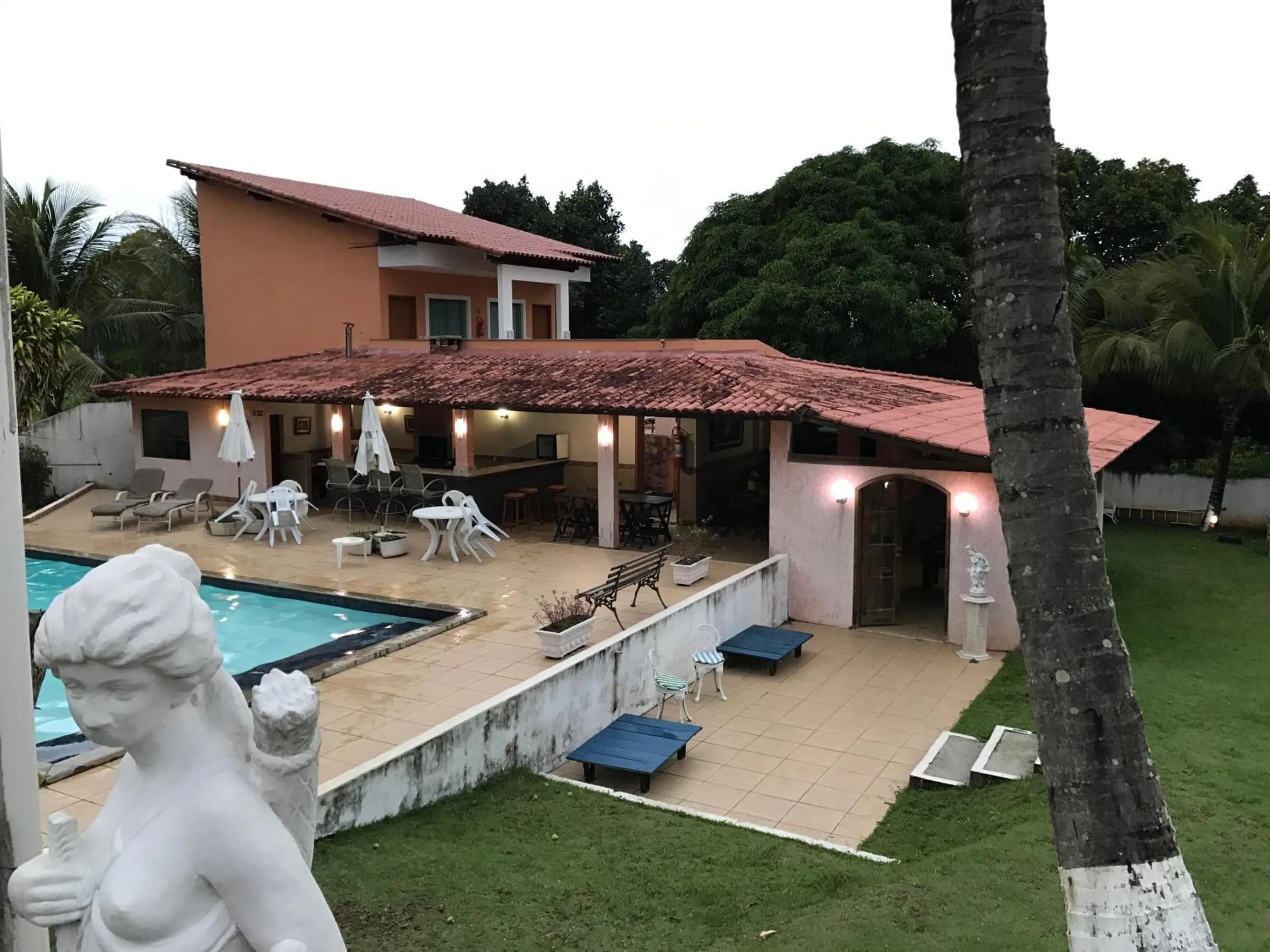 Swimming pool in Pousada Doce Vida Guarapari