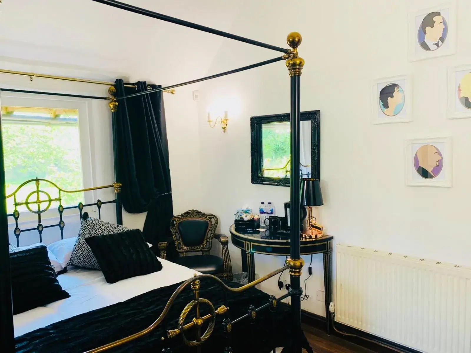 Double Room in Oldlands Farmhouse Gatwick Double Room in Oldlands Farmhouse Gatwick