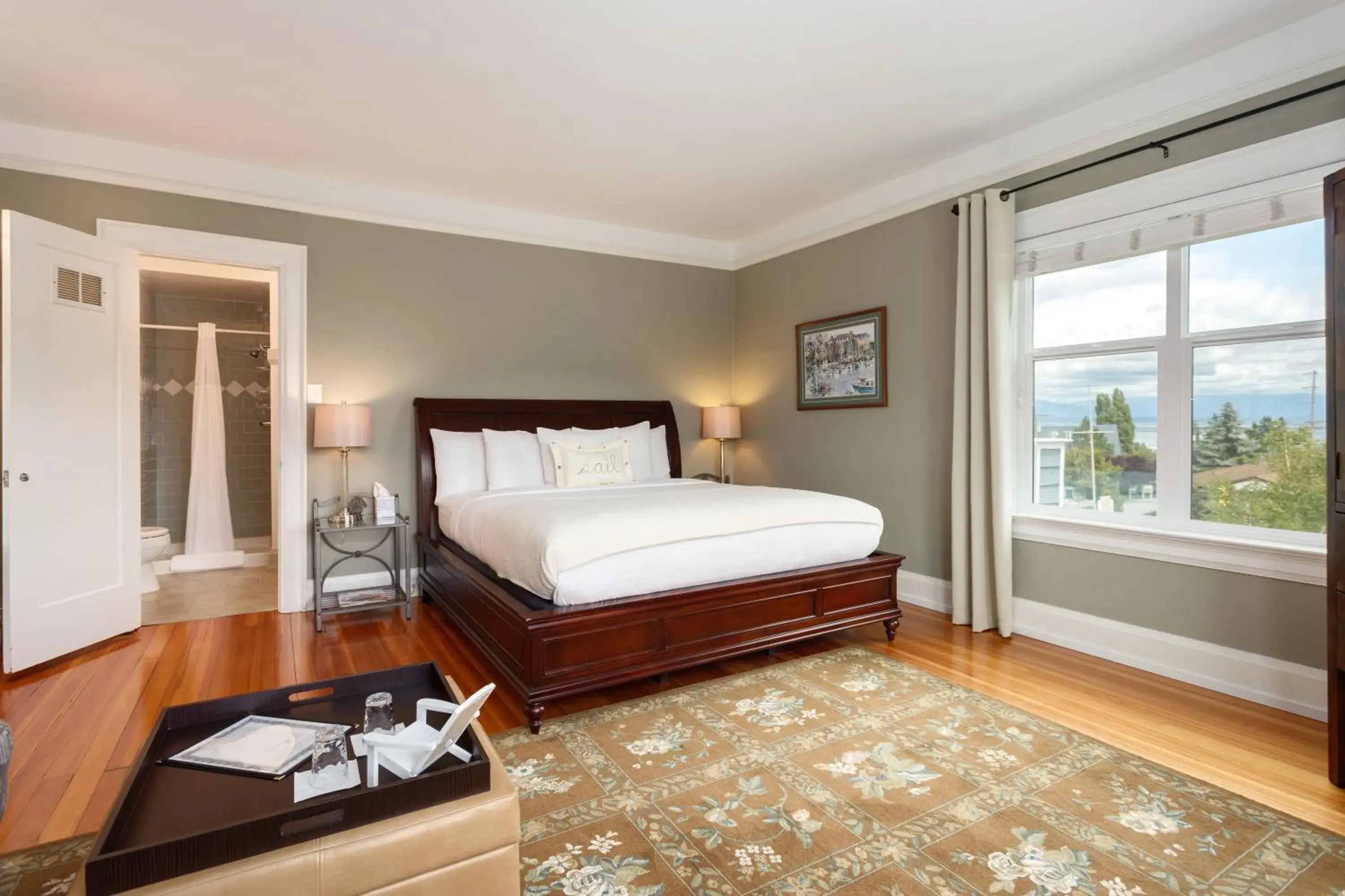 King Room with View - Harbor in Nantucket Inn - Anacortes King Room with View - Harbor in Nantucket Inn - Anacortes