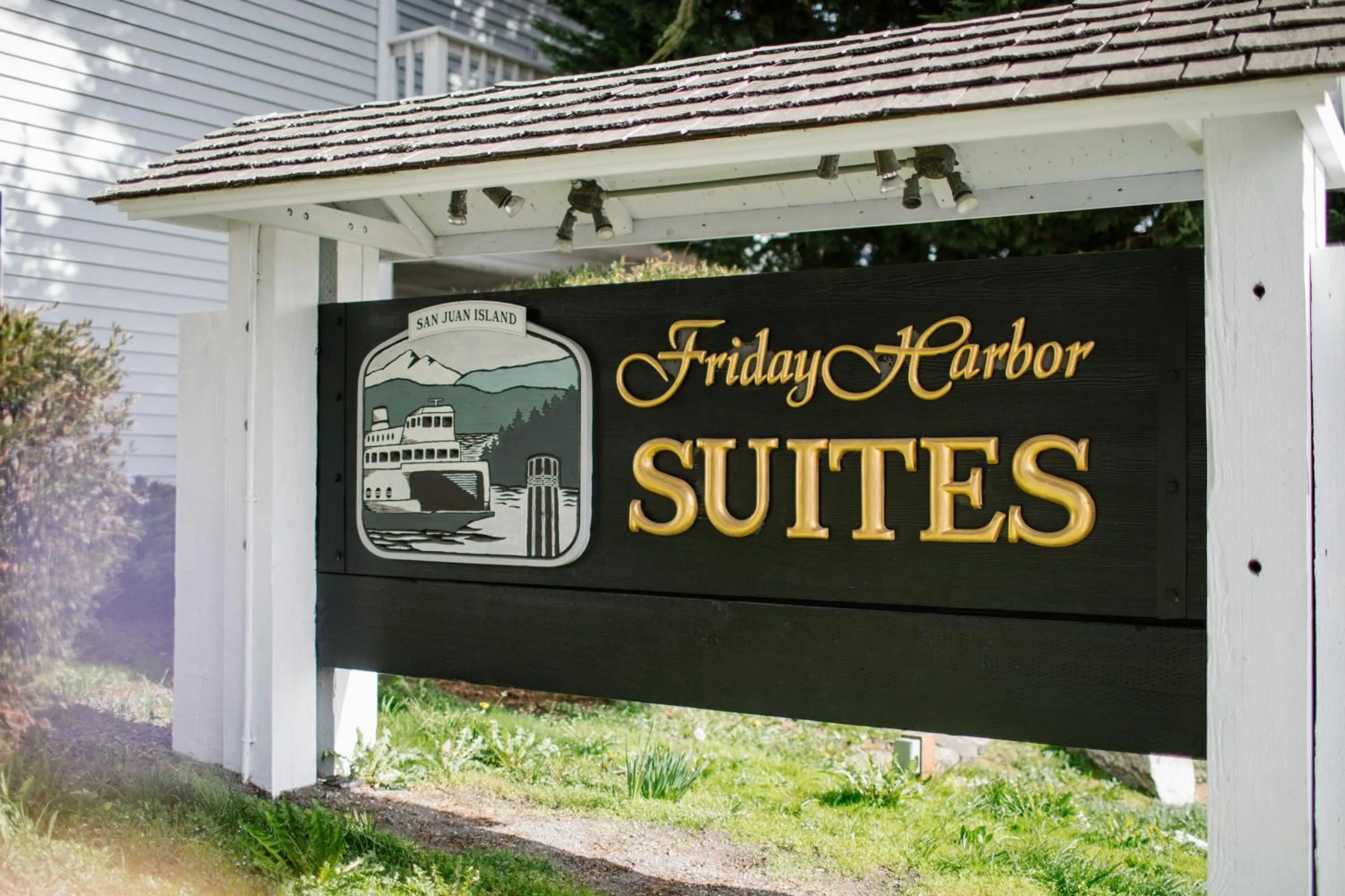 Property logo or sign in Friday Harbor Suites