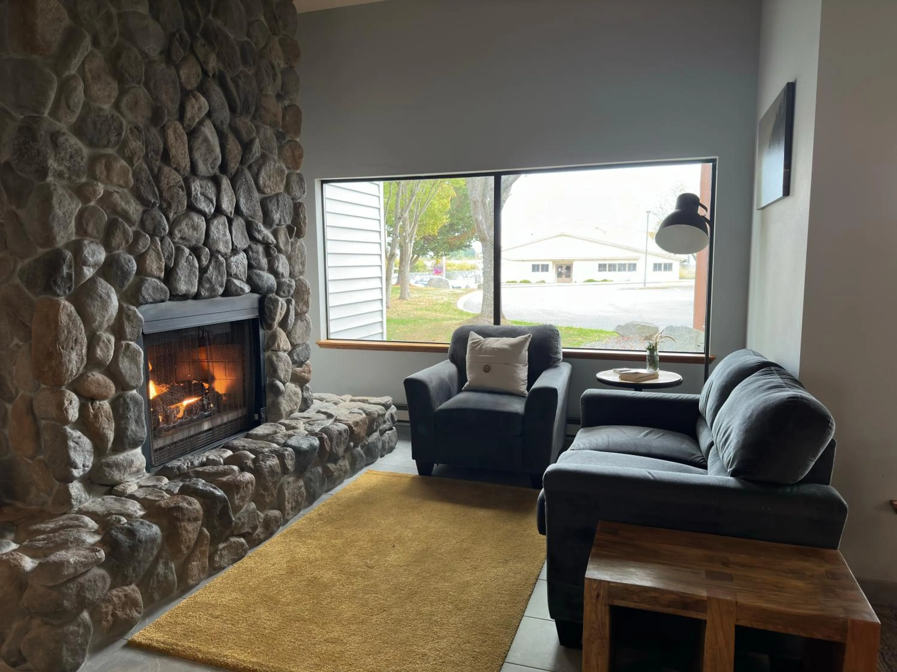 Lobby or reception in Friday Harbor Suites