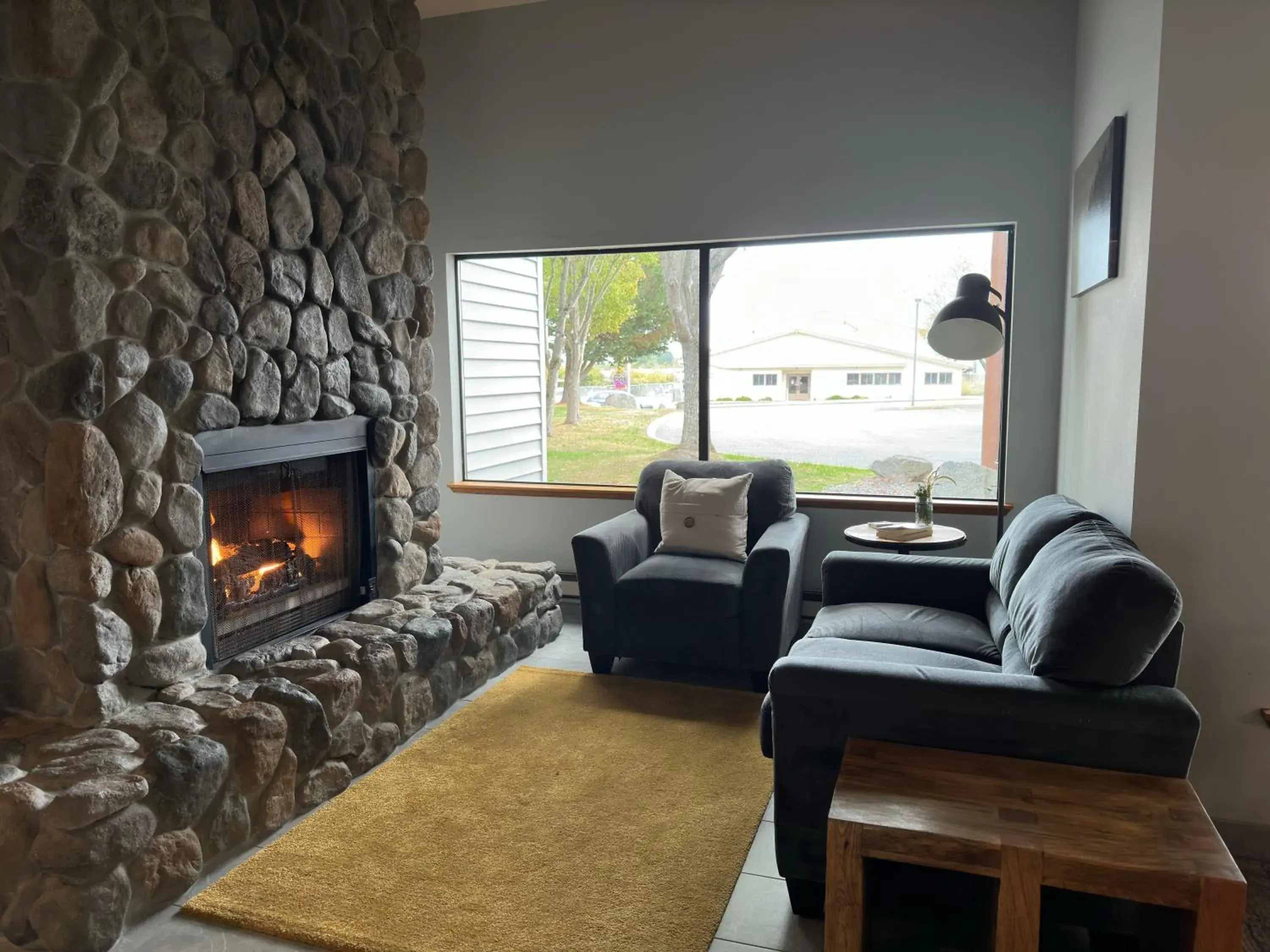 Lobby or reception in Friday Harbor Suites Lobby or reception in Friday Harbor Suites