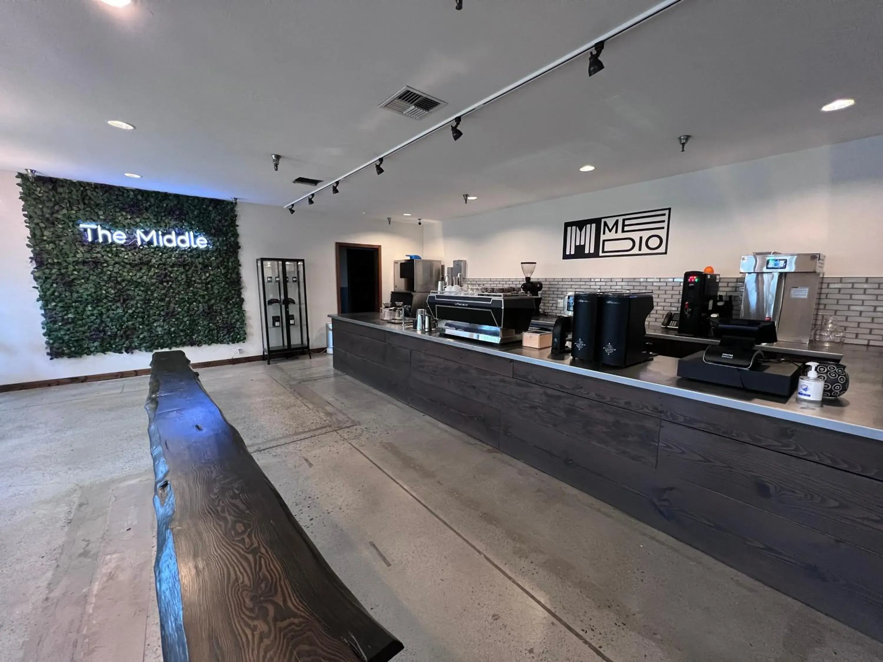 Restaurant/places to eat in Friday Harbor Suites Restaurant/places to eat in Friday Harbor Suites