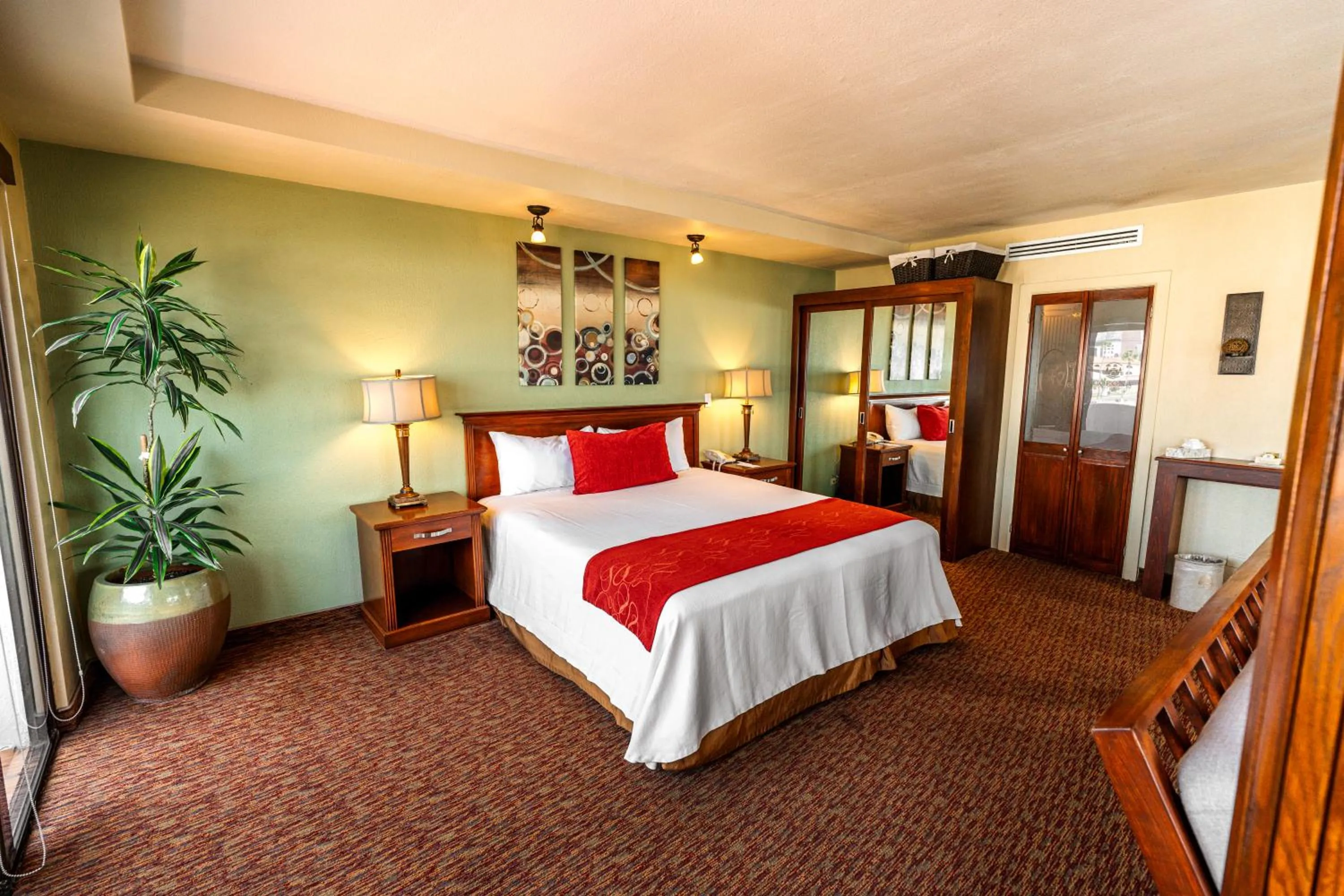 Bed in Corona Hotel & Spa