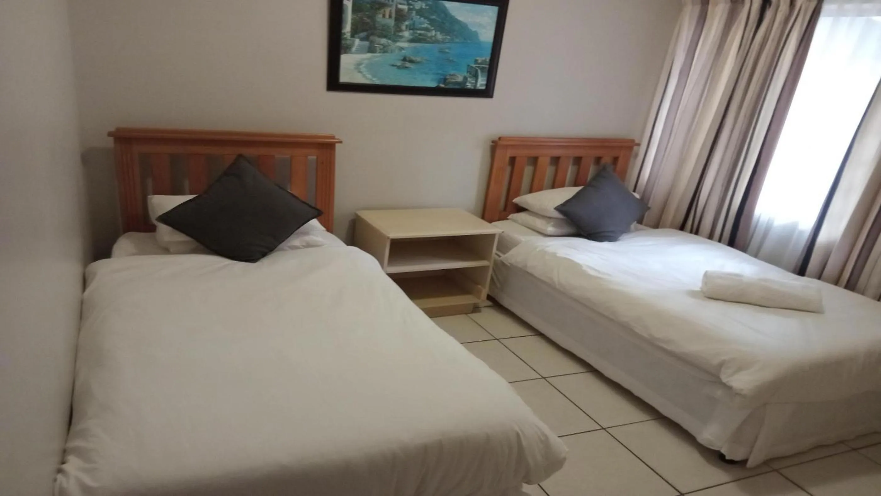 Bed in Sunrise Beach Resort