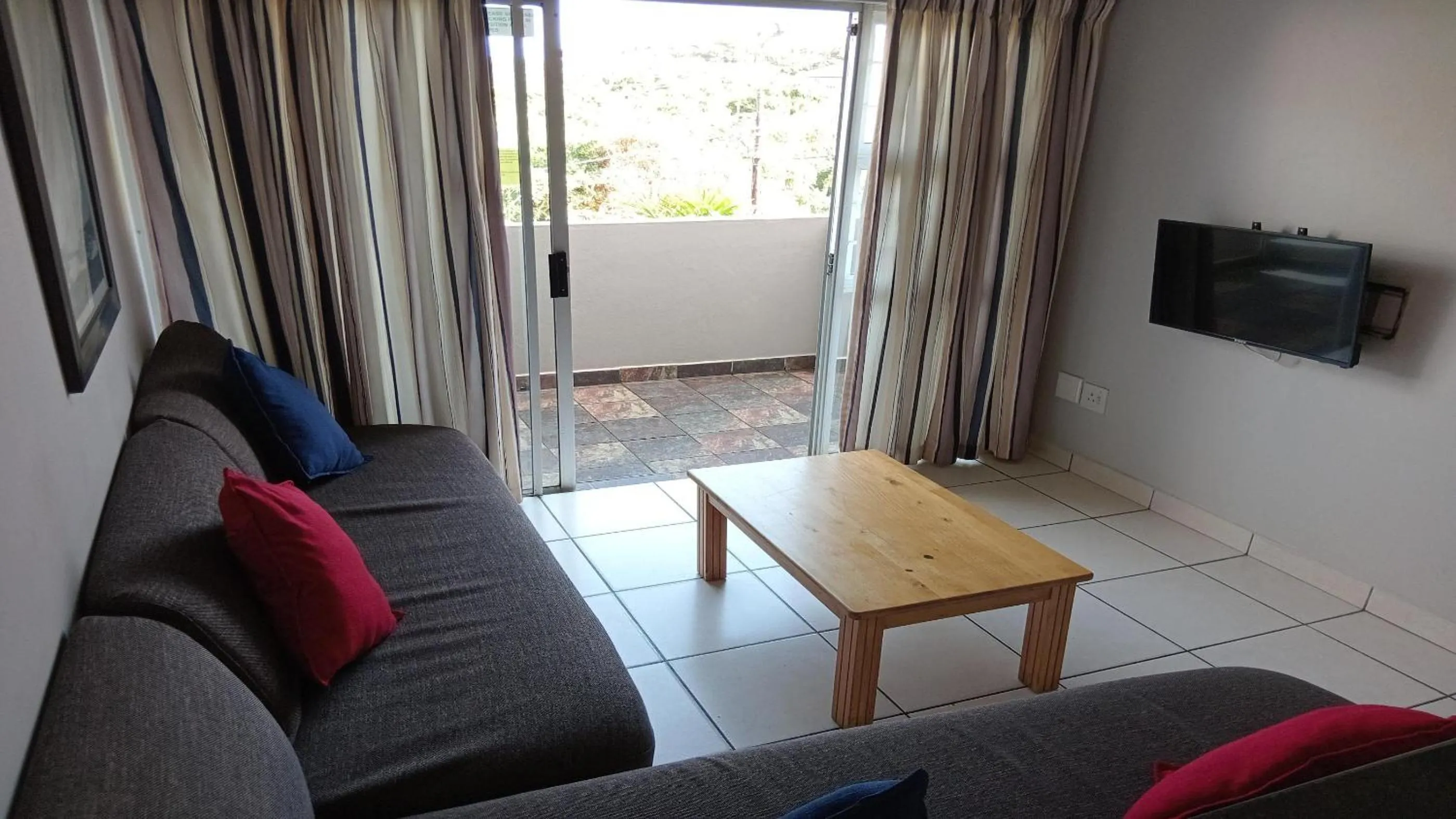 Living room in Sunrise Beach Resort