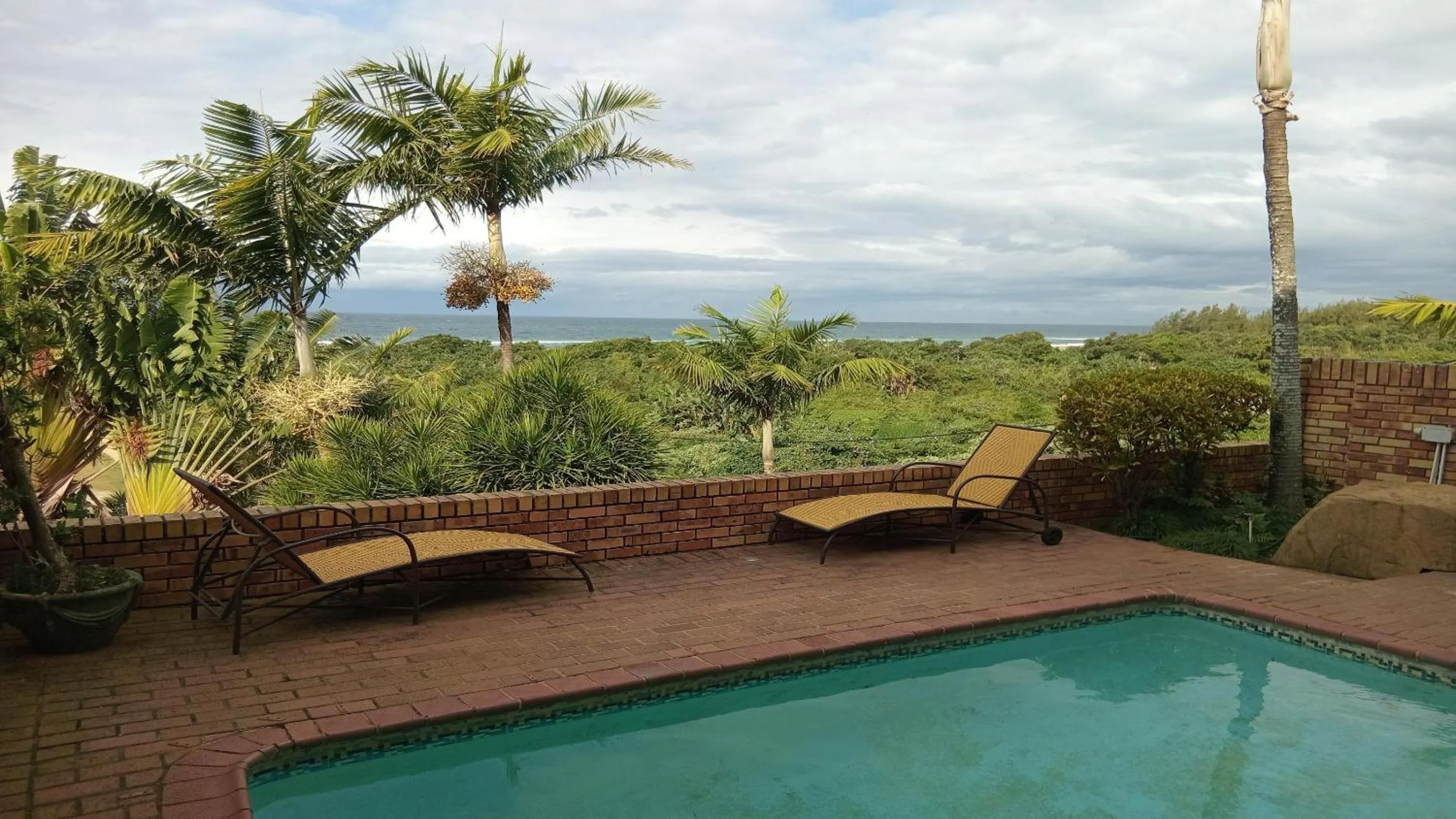 Pool view in Sunrise Beach Resort