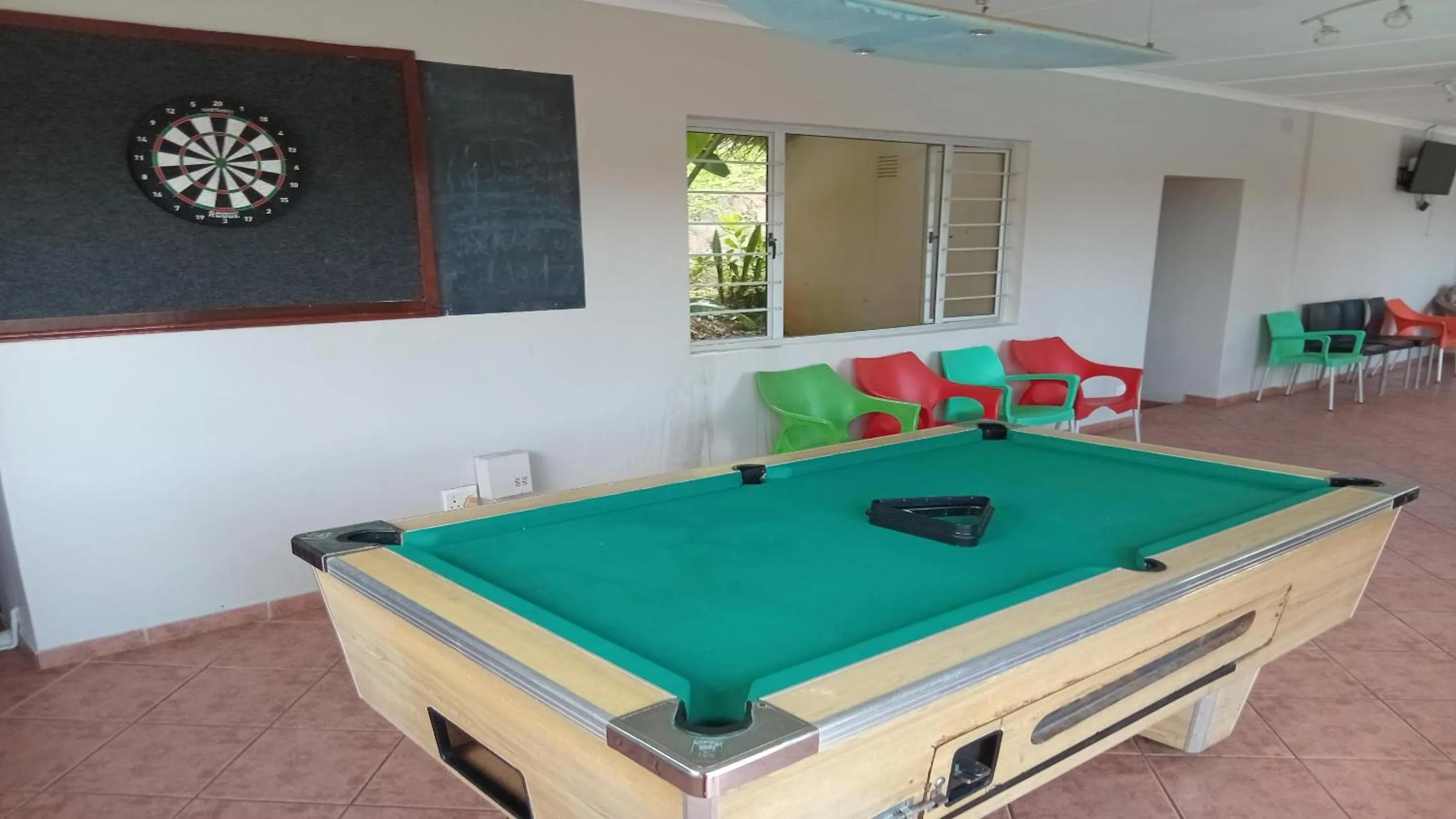 Communal lounge/ TV room in Sunrise Beach Resort