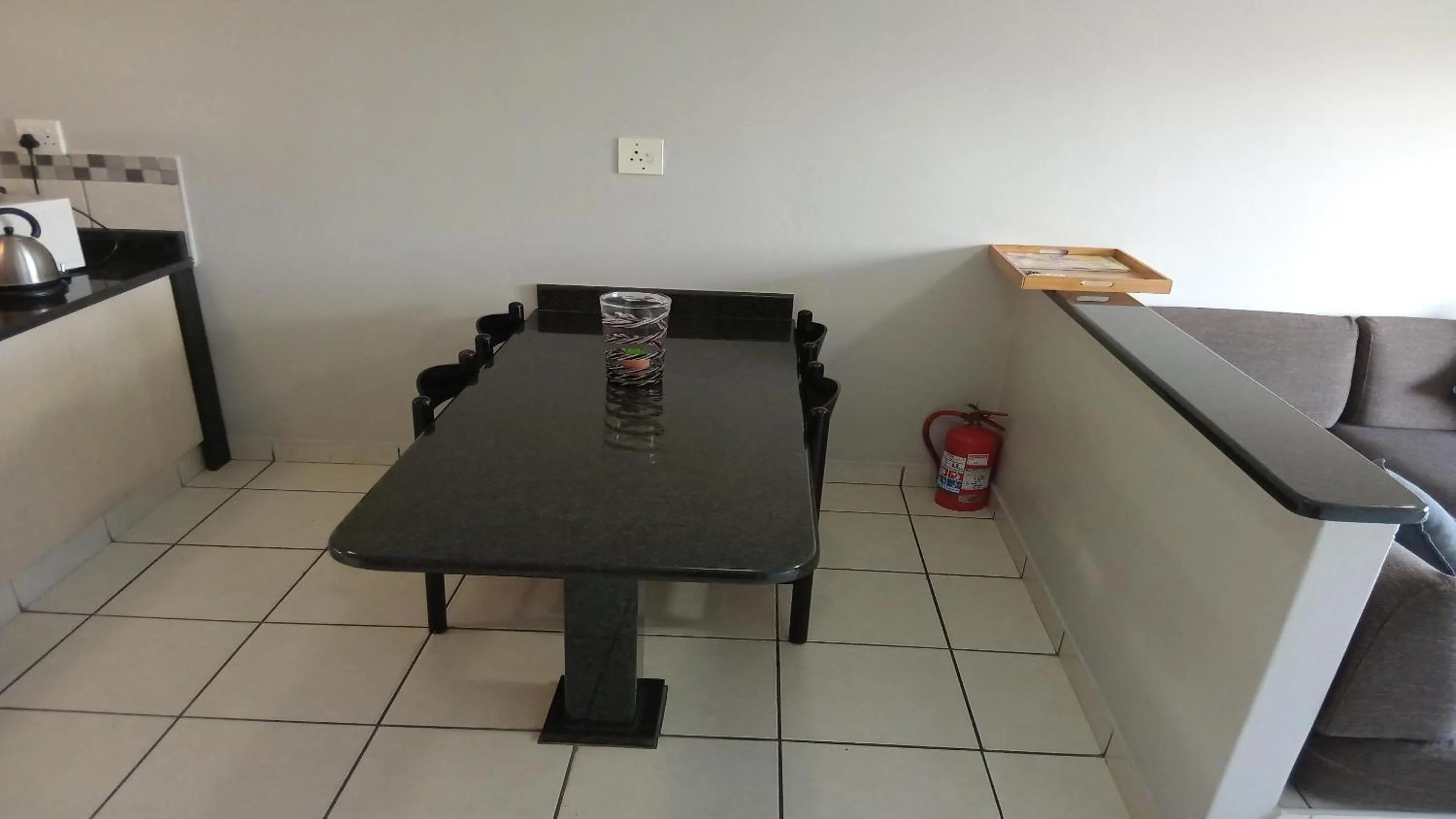 Dining area in Sunrise Beach Resort