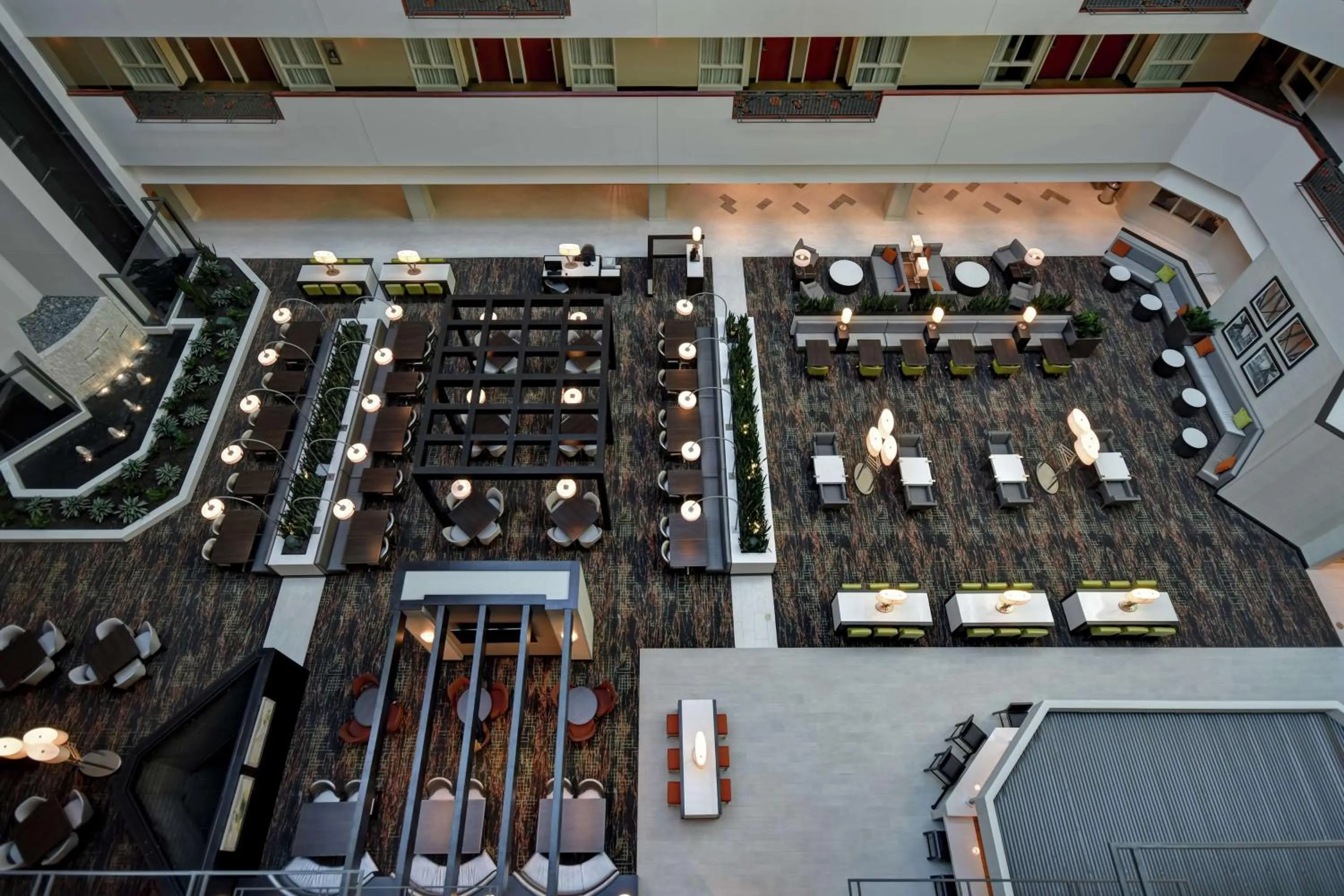 Lobby or reception in Embassy Suites Little Rock