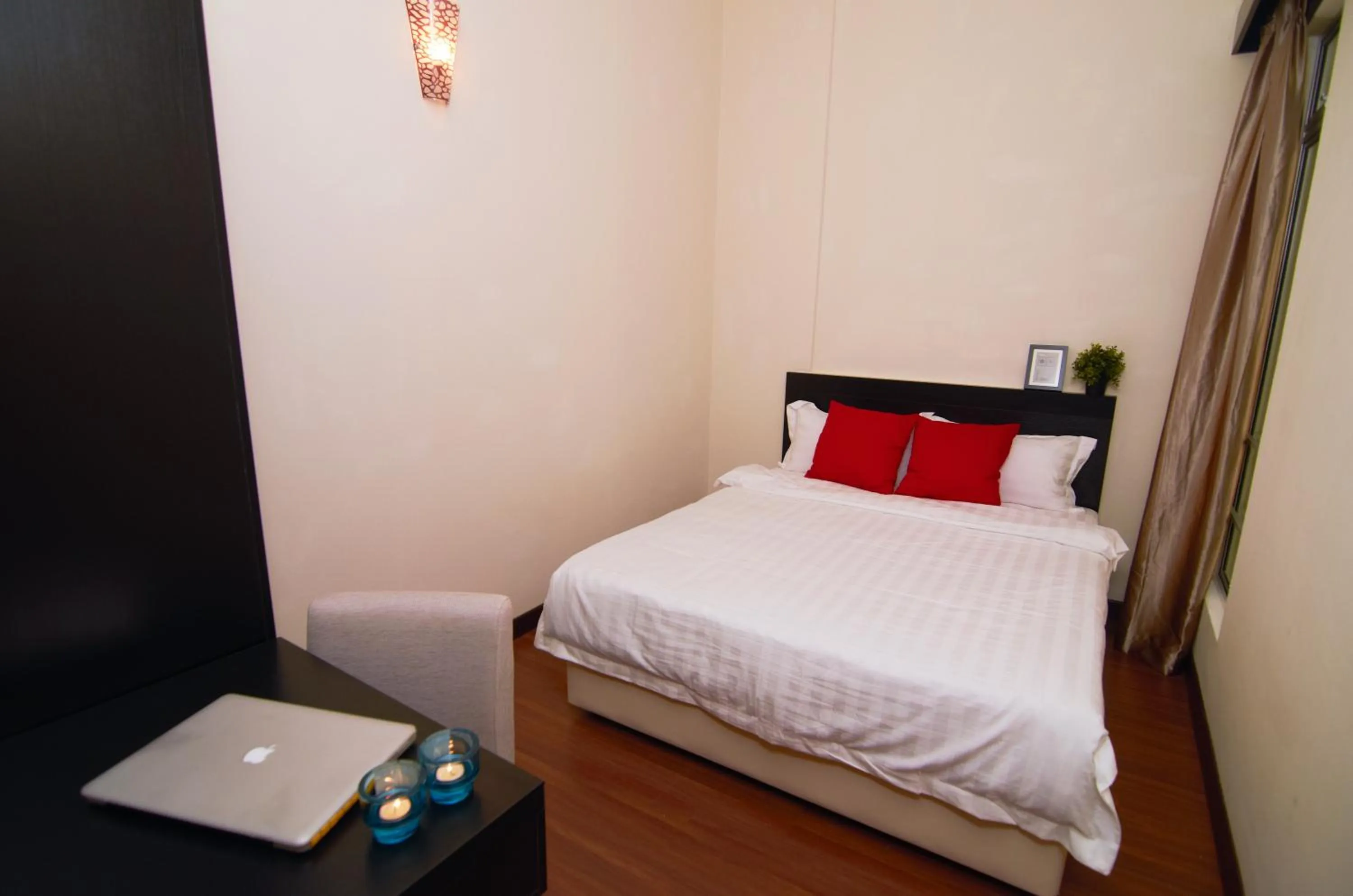 Bed in Bayou Lagoon Park Resort