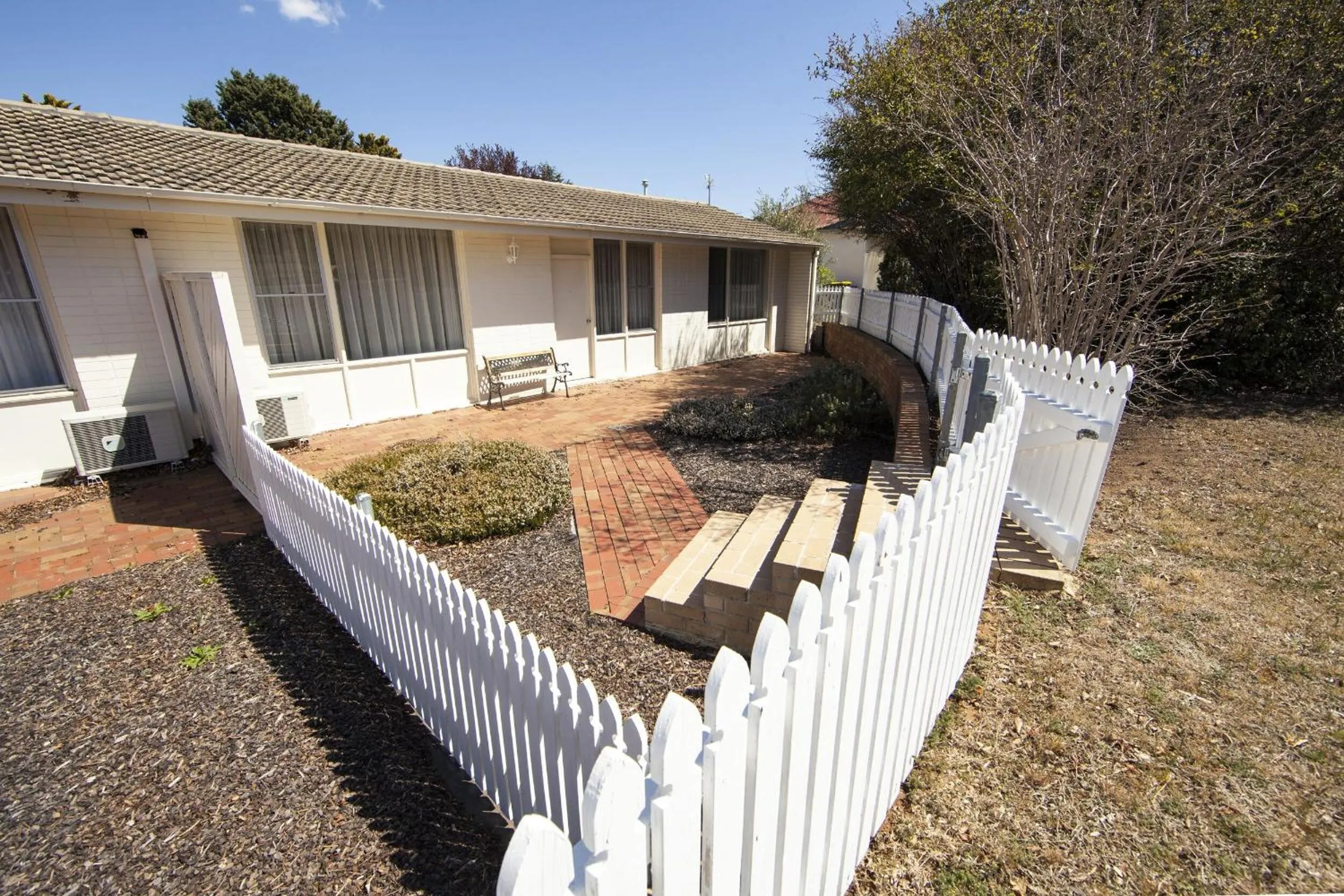 Garden in Redhill Cooma Motor Inn