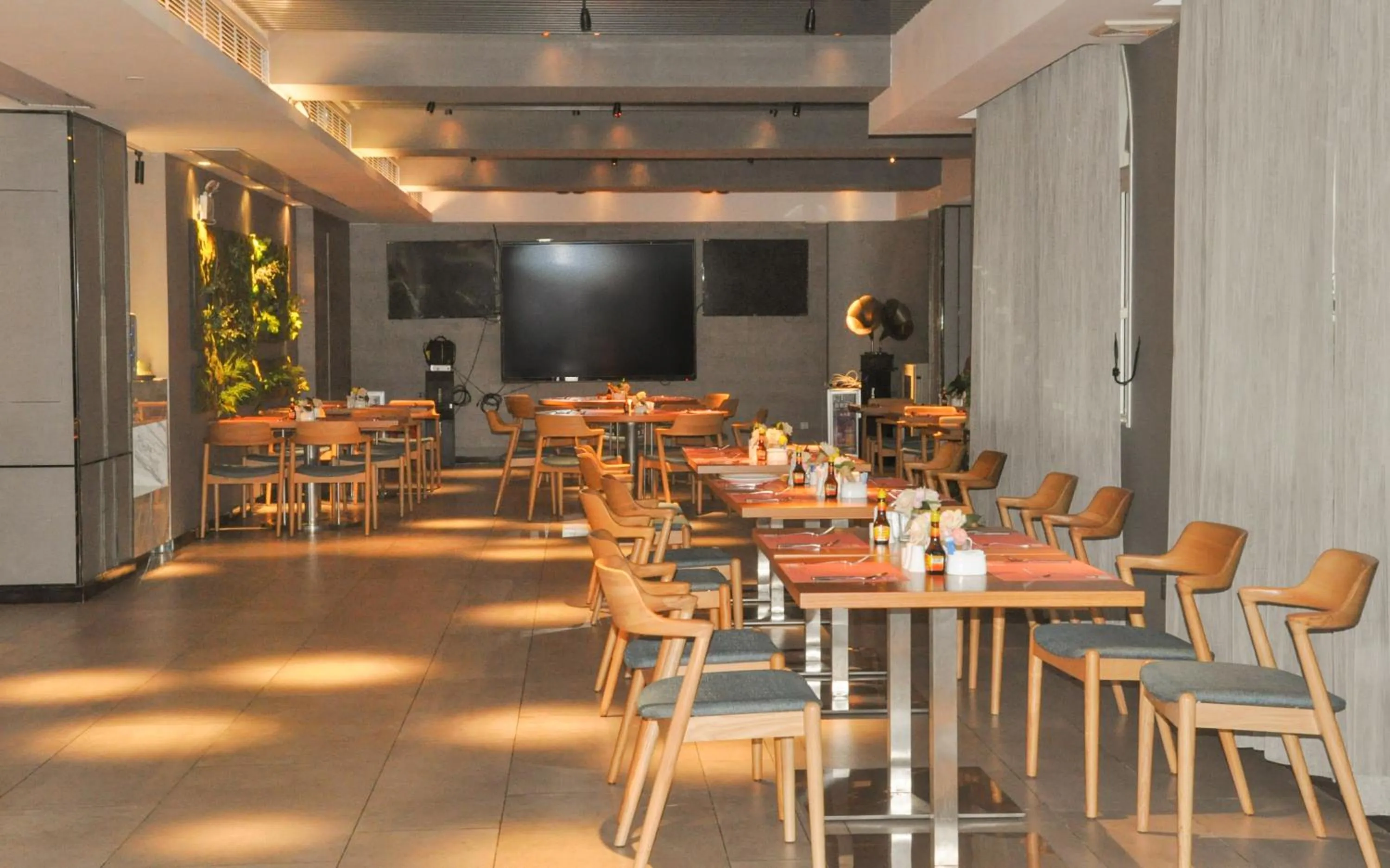 Breakfast in Grand Palace Hotel - Grand Hotel Management Group