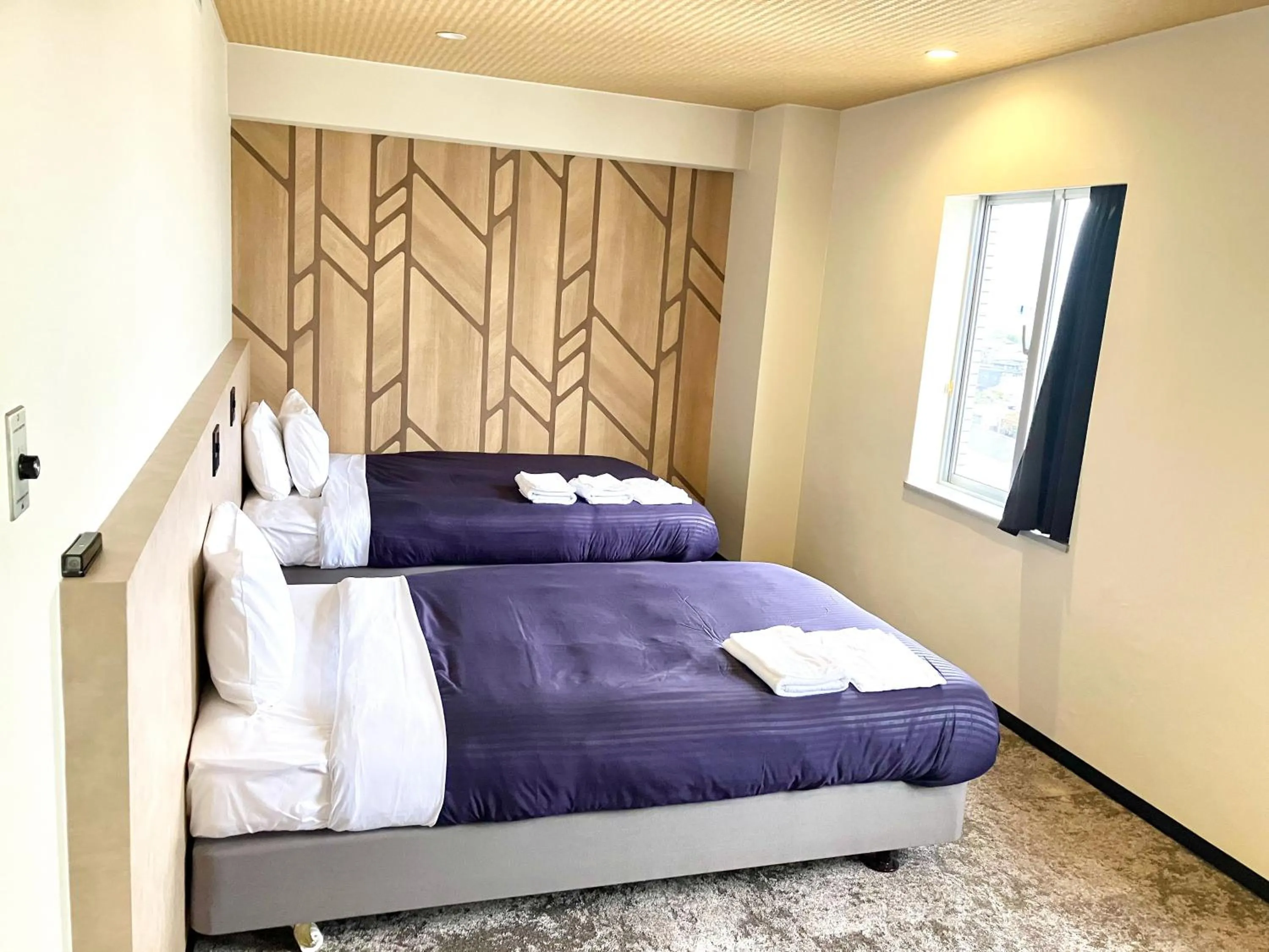 Photo of the whole room, Bed in HOTEL LiVEMAX BUDGET Iyo Mishima