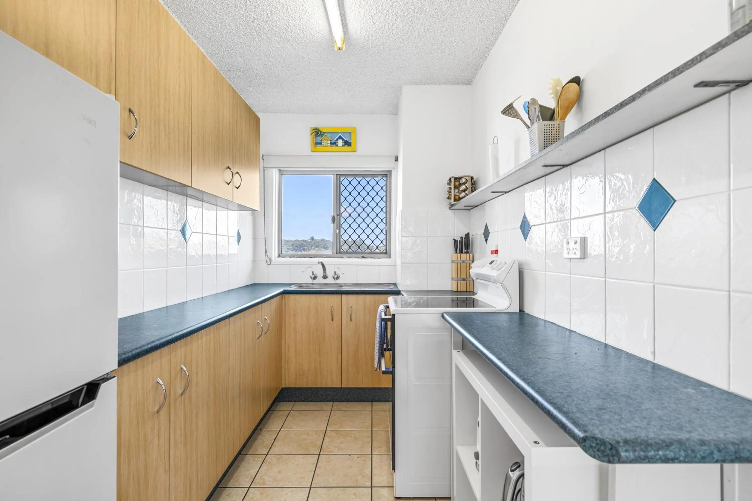 Kitchen or kitchenette in Maroochy Sands Holiday Apartments