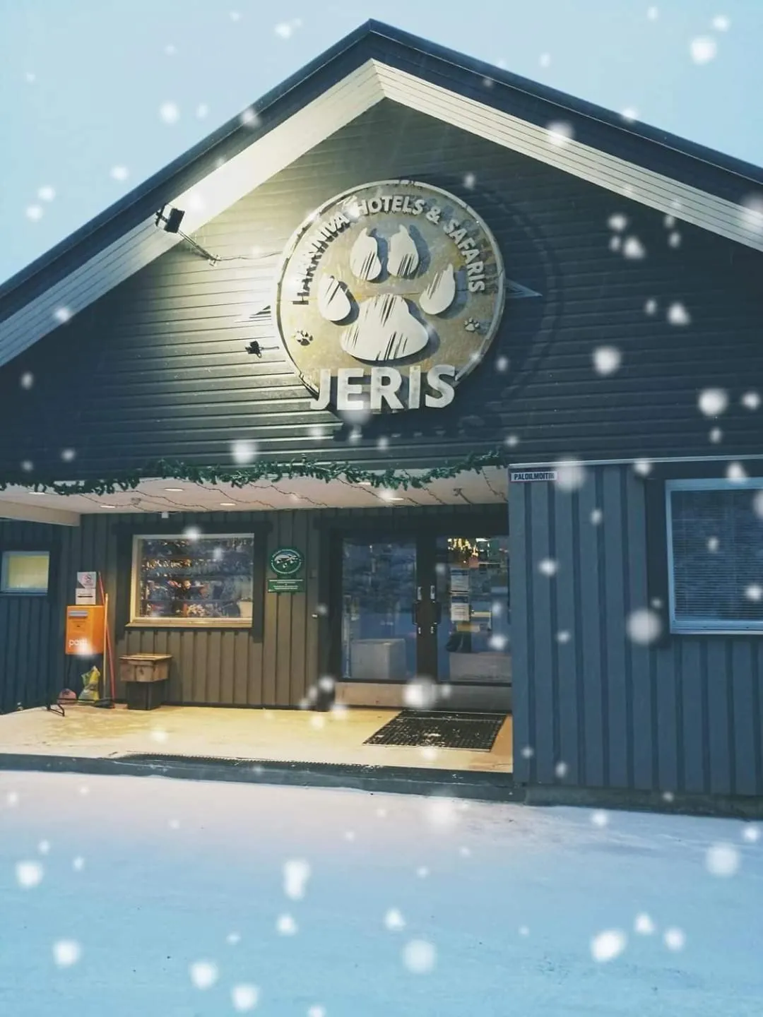 Property building in Jeris Lakeside Resort