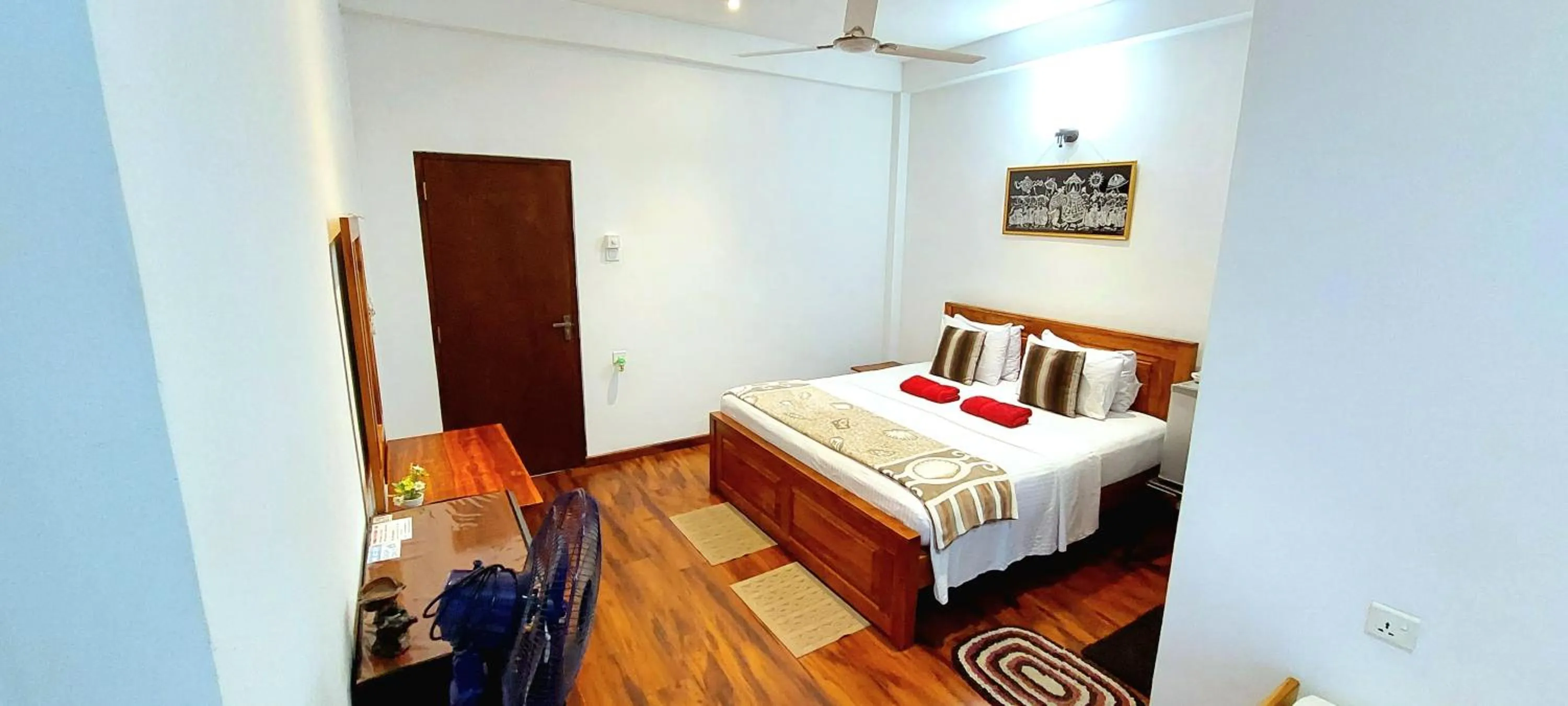 Bedroom, Bed in Poomaz Peace Palace