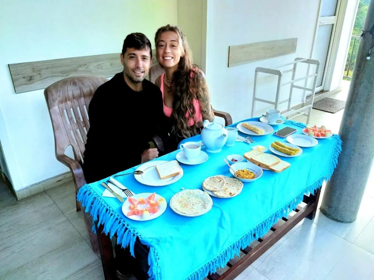 Breakfast in Poomaz Peace Palace