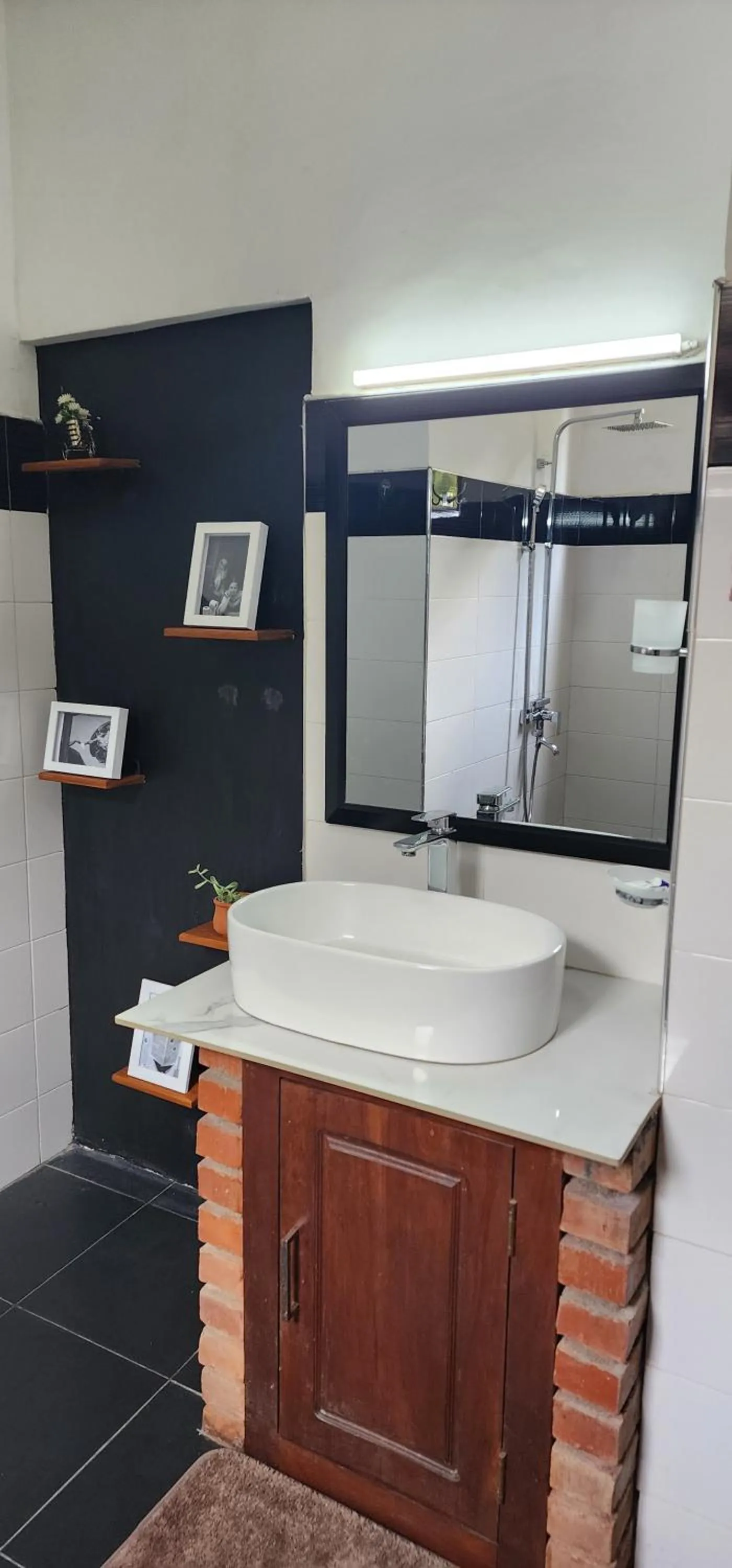 Bathroom in Poomaz Peace Palace