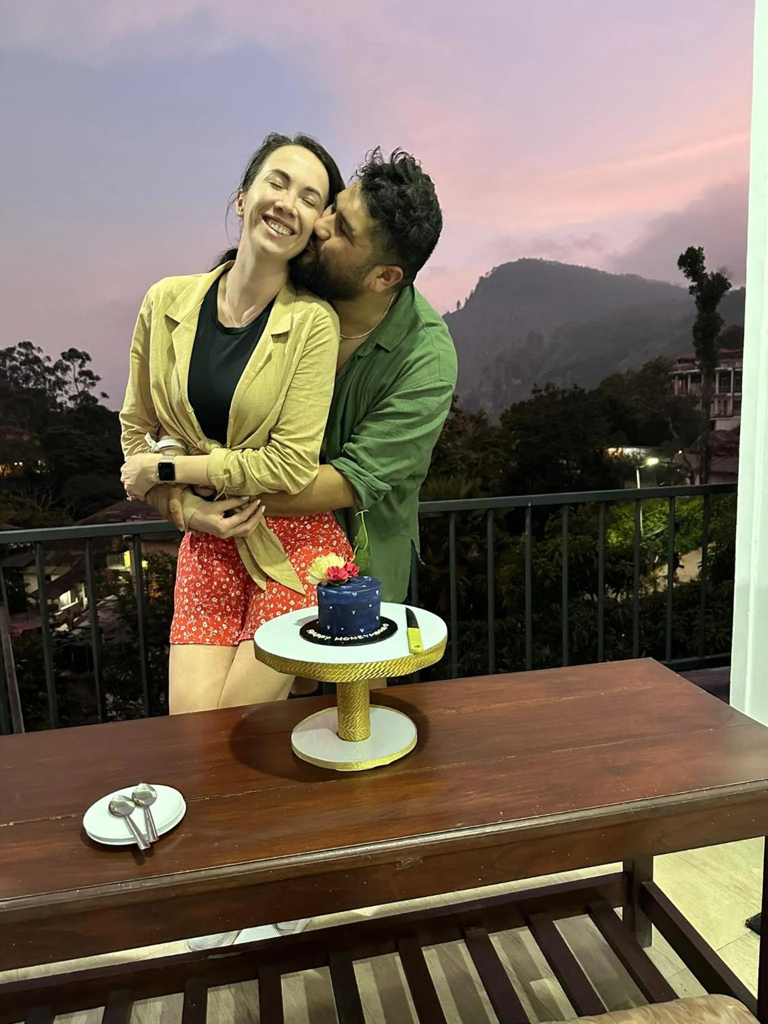 Guests in Poomaz Peace Palace