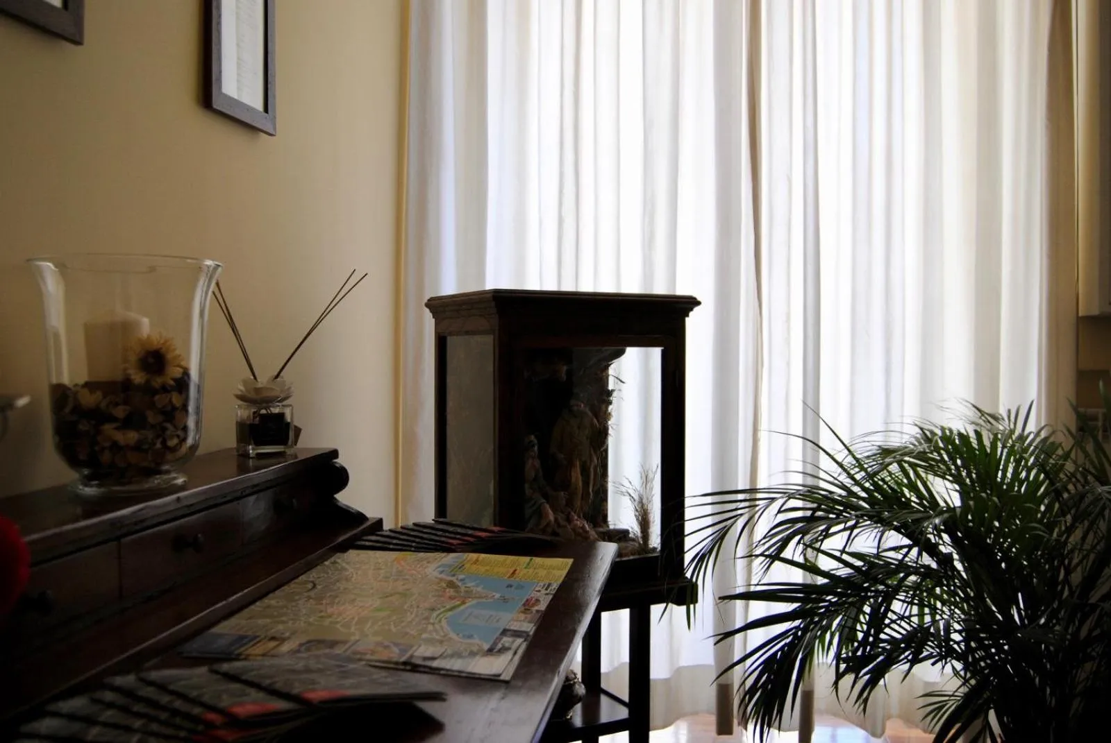 Property building in Calabritto Suite