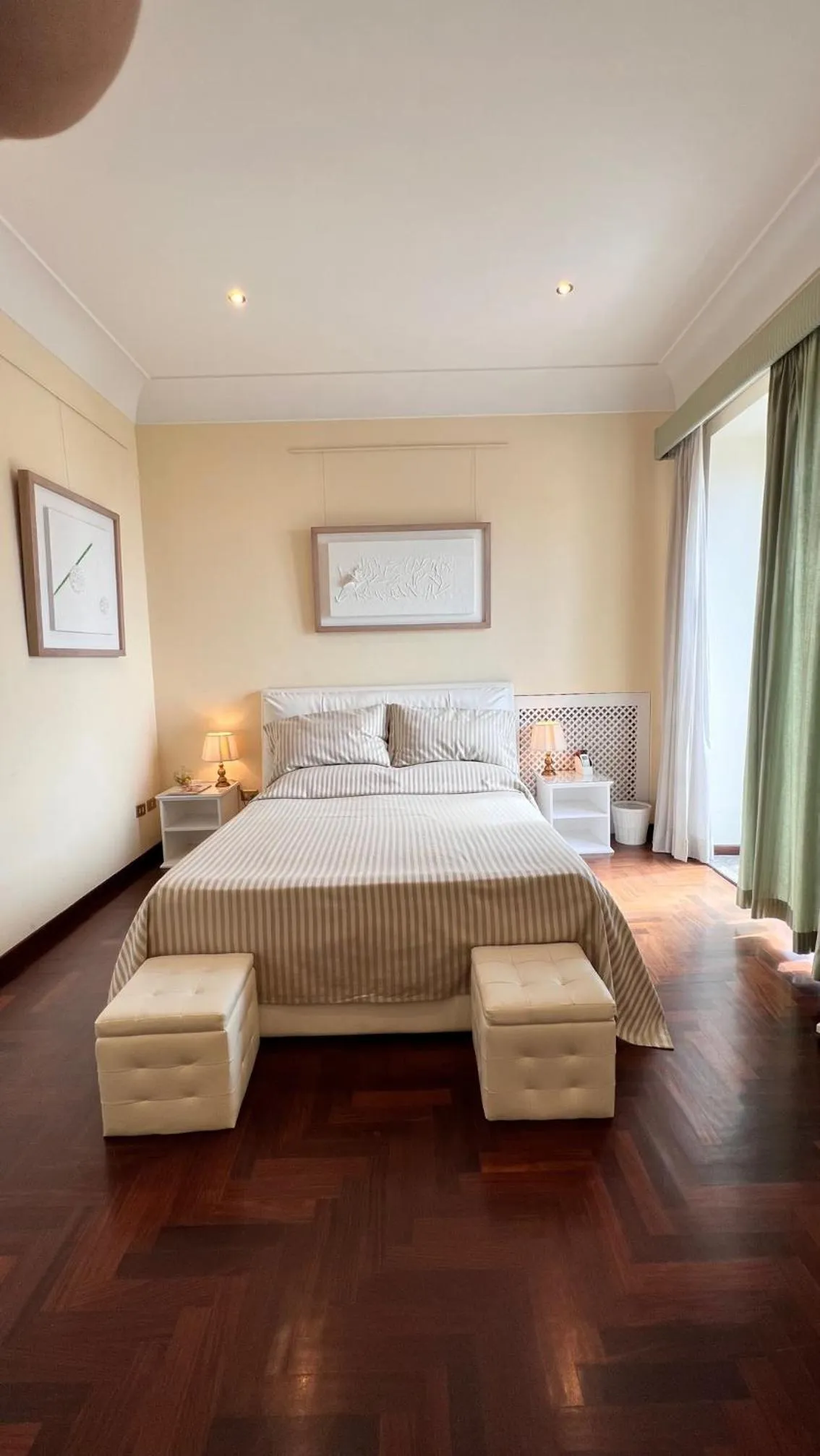 Bedroom, Bed in Calabritto Suite