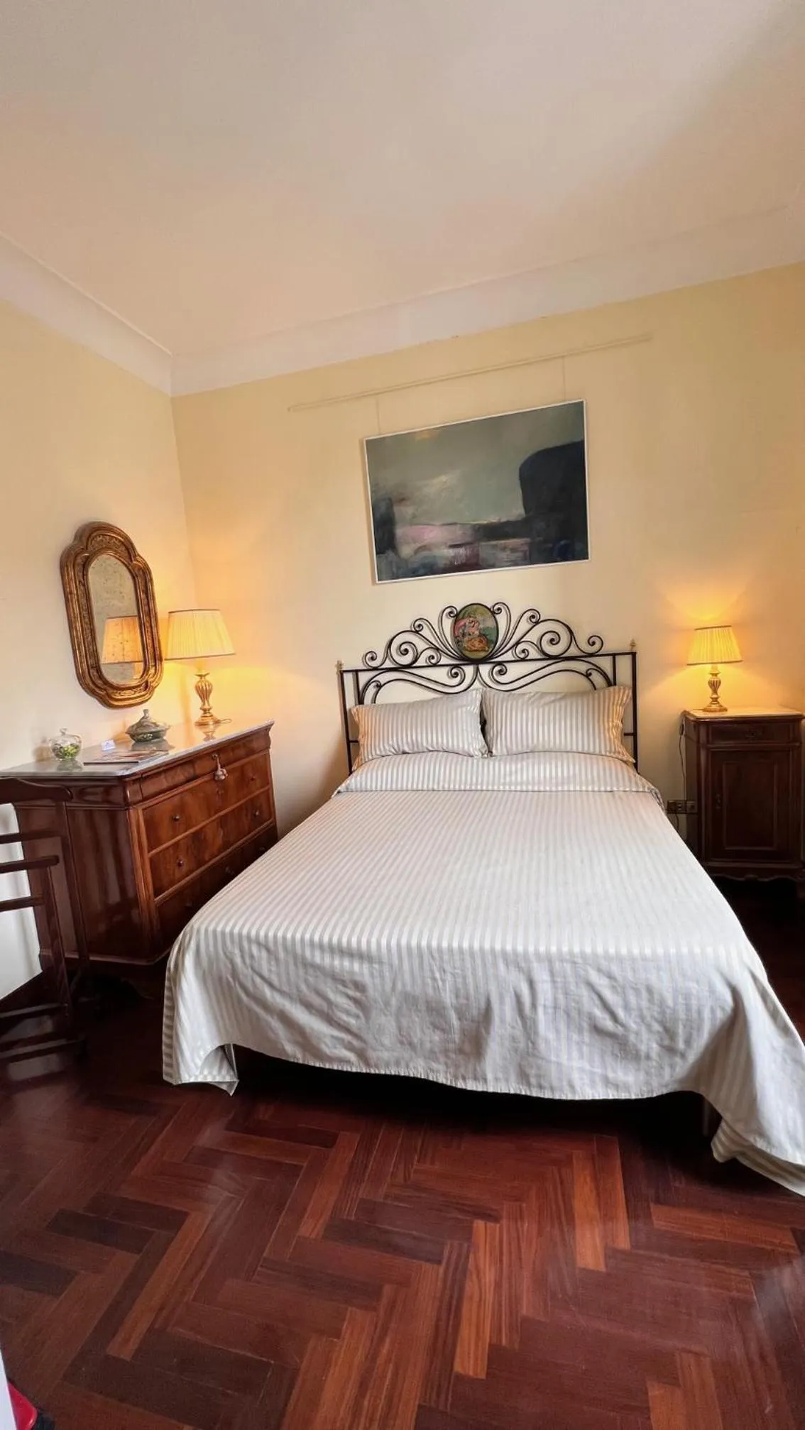 Bedroom, Bed in Calabritto Suite