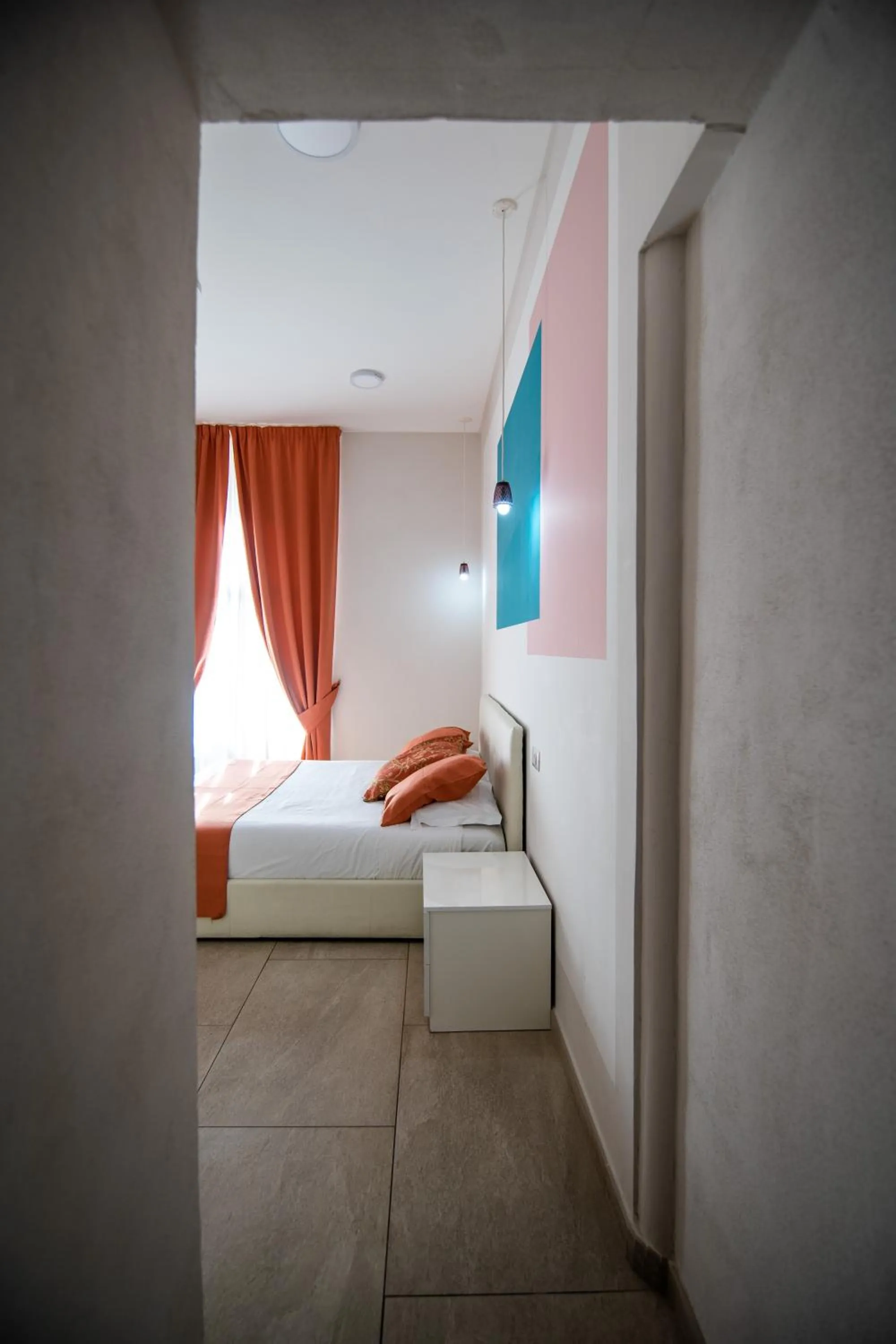 Bedroom, Bed in La Chambre