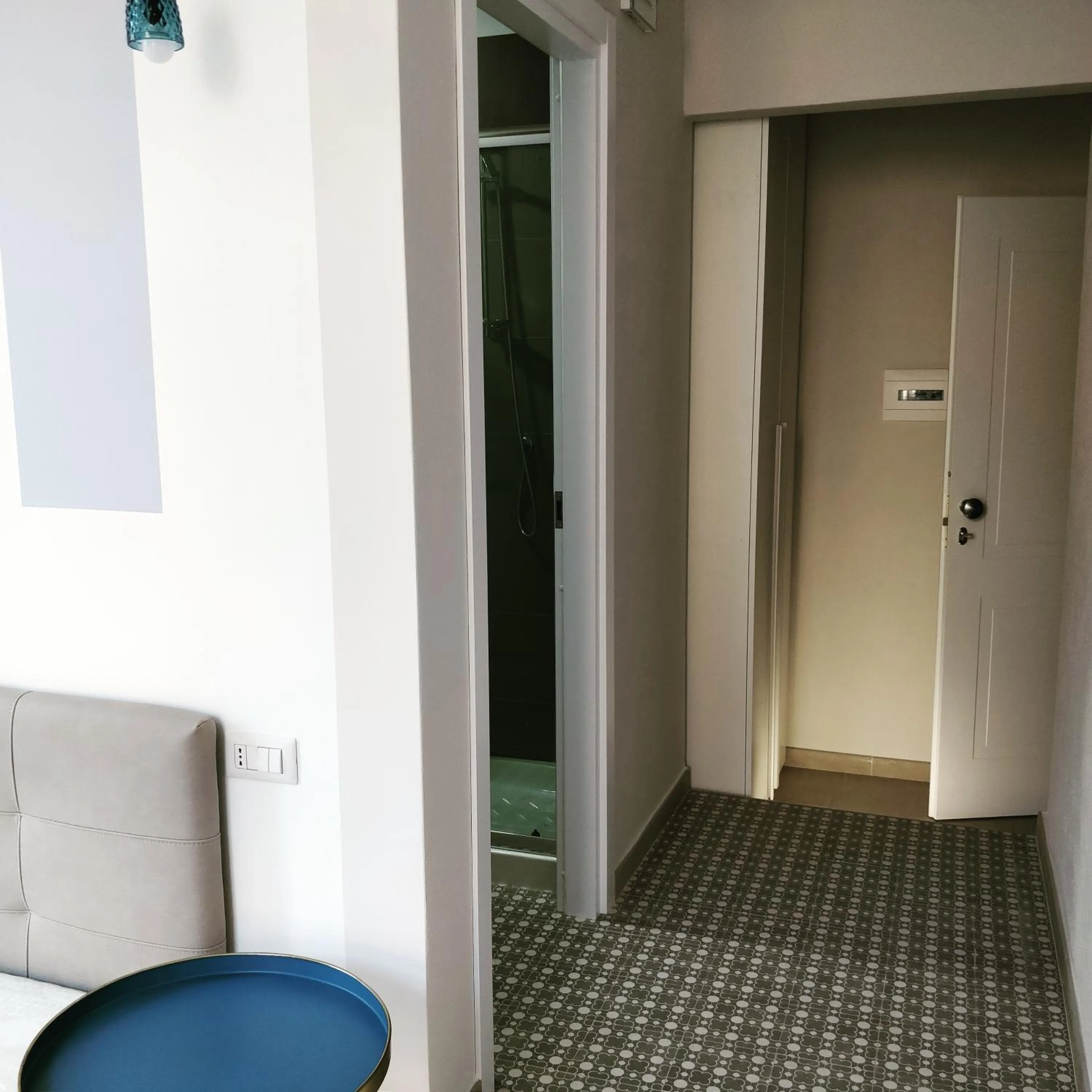 Bedroom in La Chambre