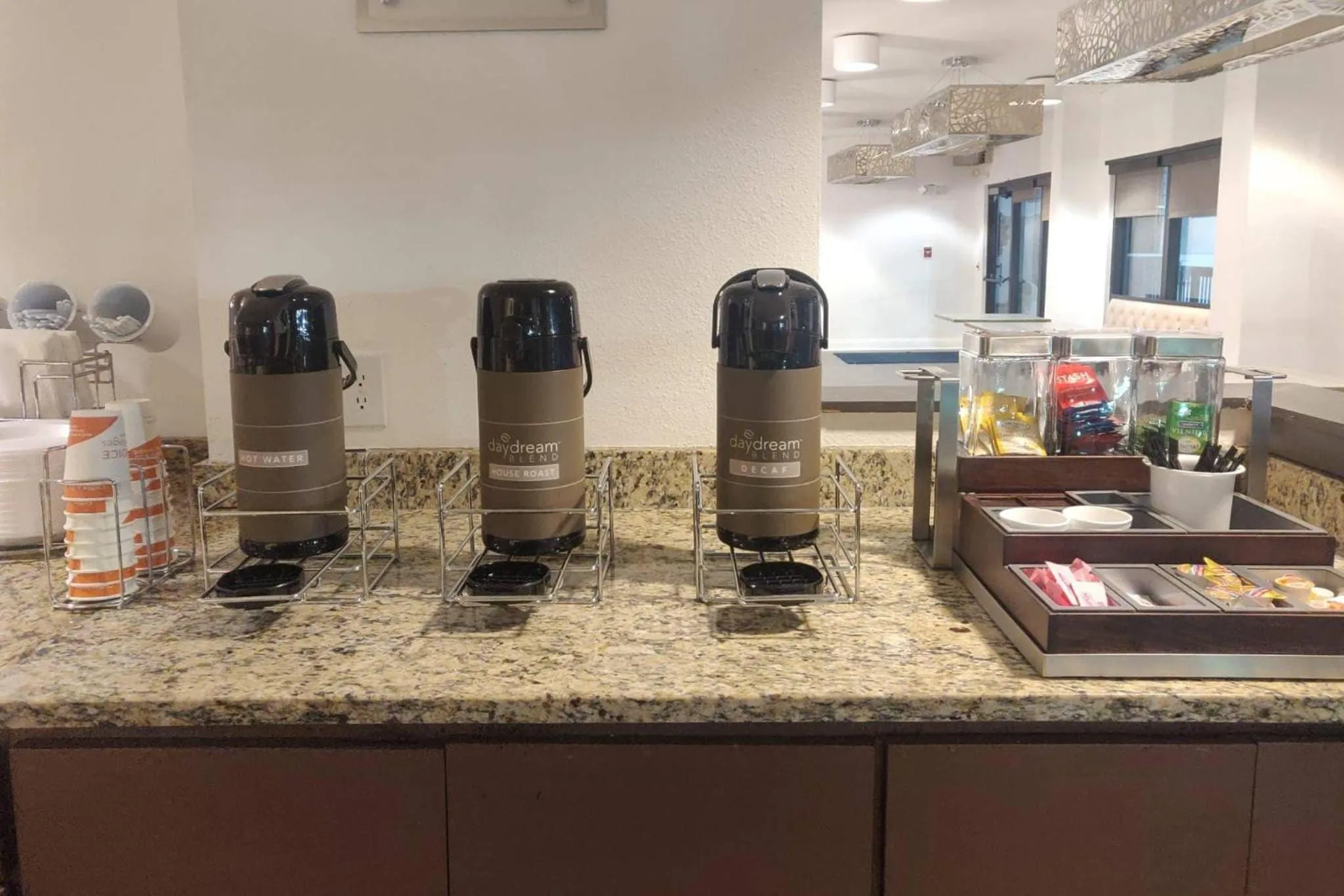 Breakfast in Sleep Inn & Suites Memphis Southeast