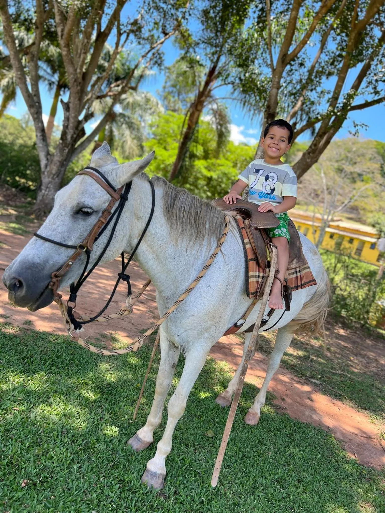Horse-riding in Hotel Fazenda Minas Real