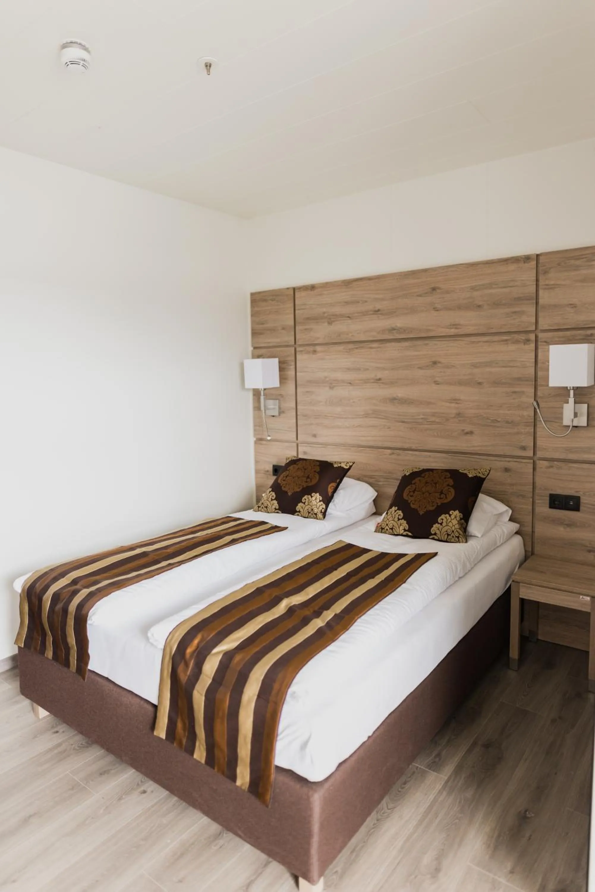 Bed in Hotel Duus by Keflavik Airport