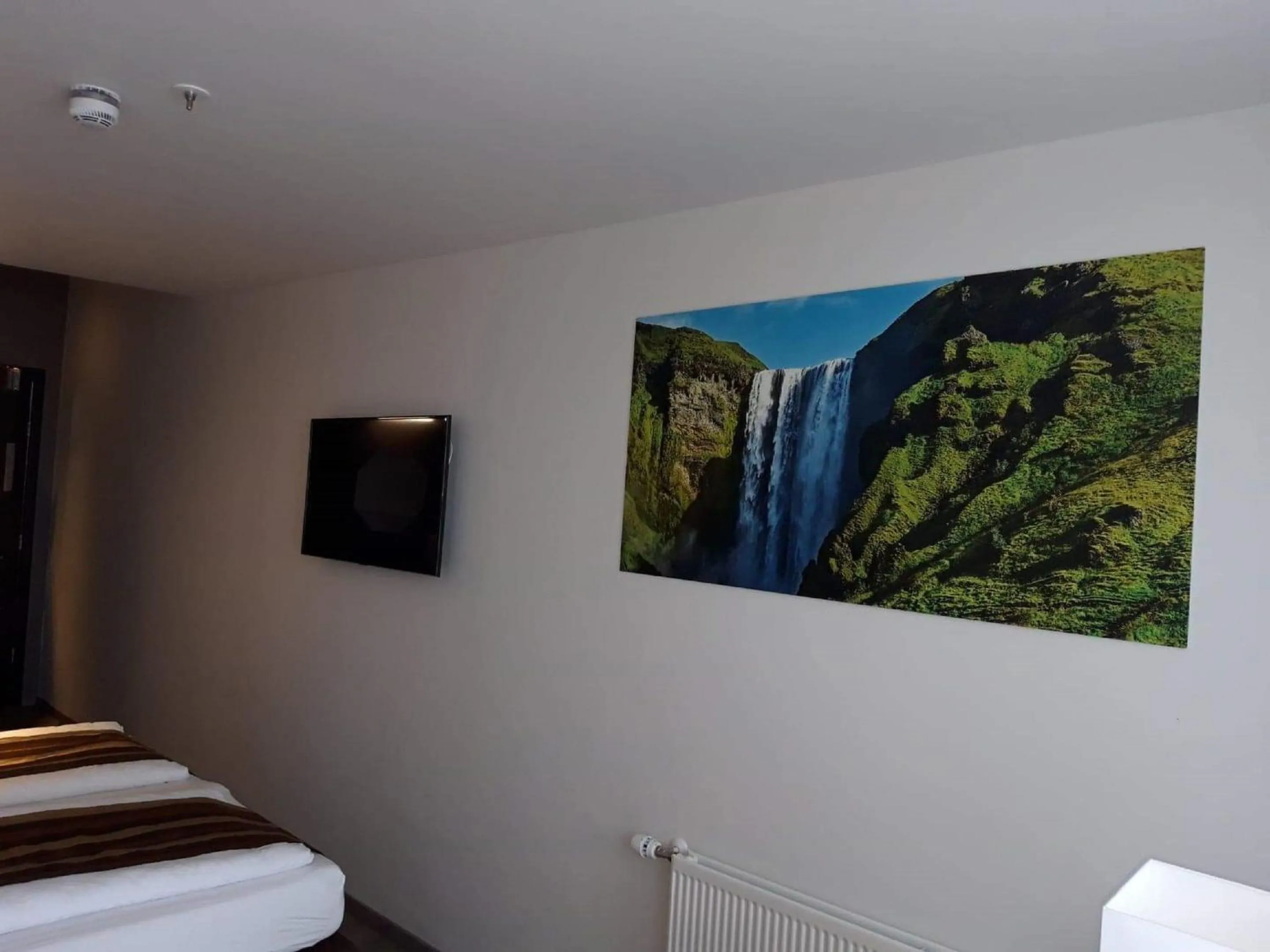 Bedroom, Bed in Hotel Duus by Keflavik Airport