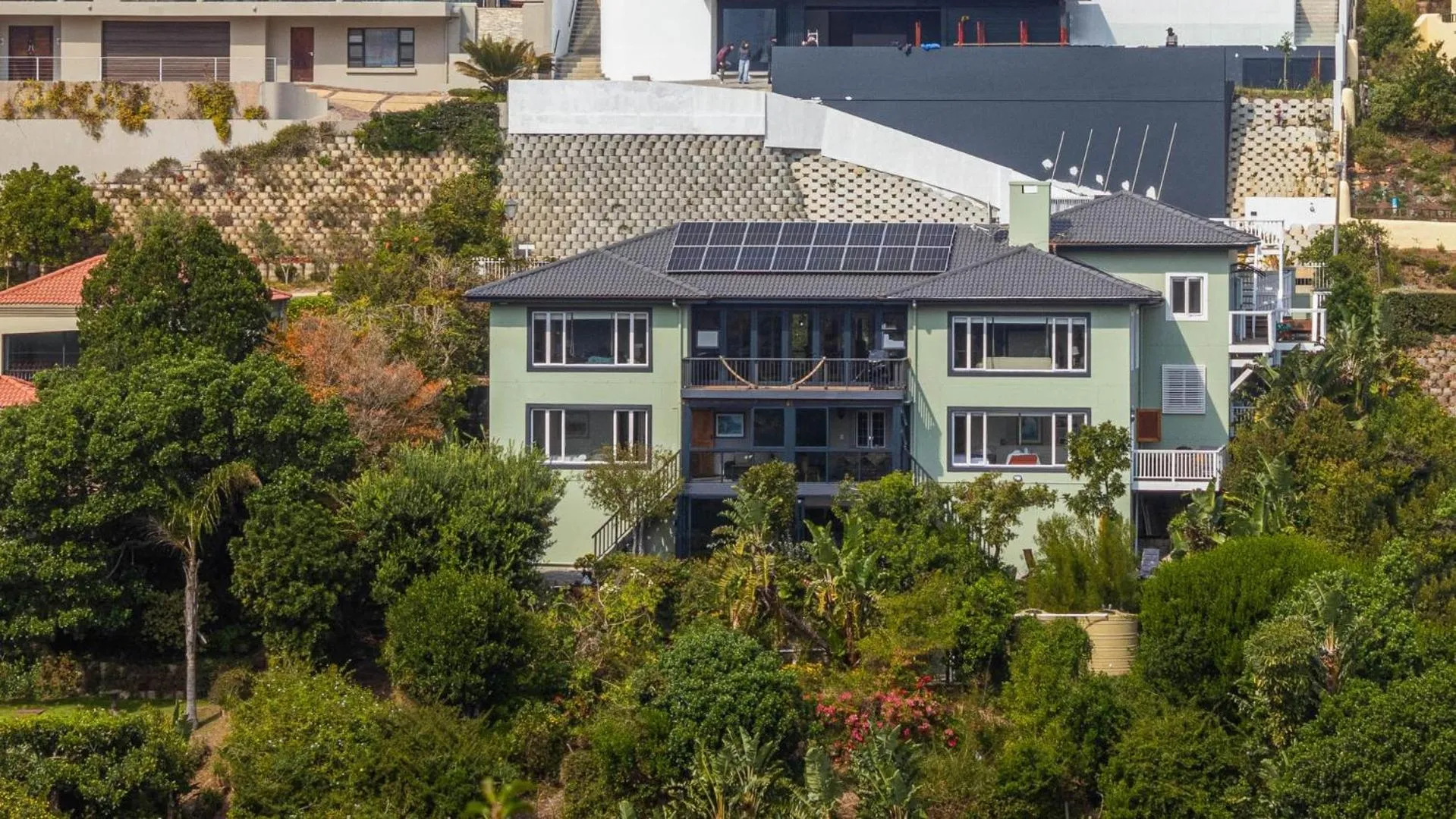 Property building in Glenview Heads Apartments