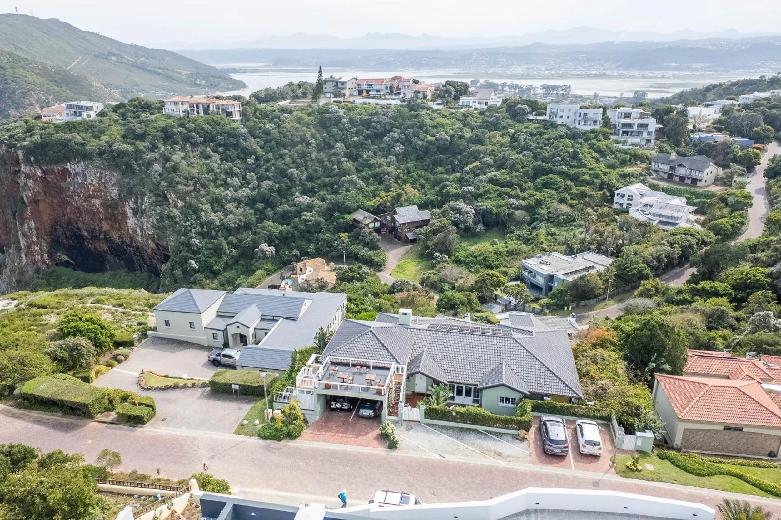 Property building in Glenview Heads Apartments