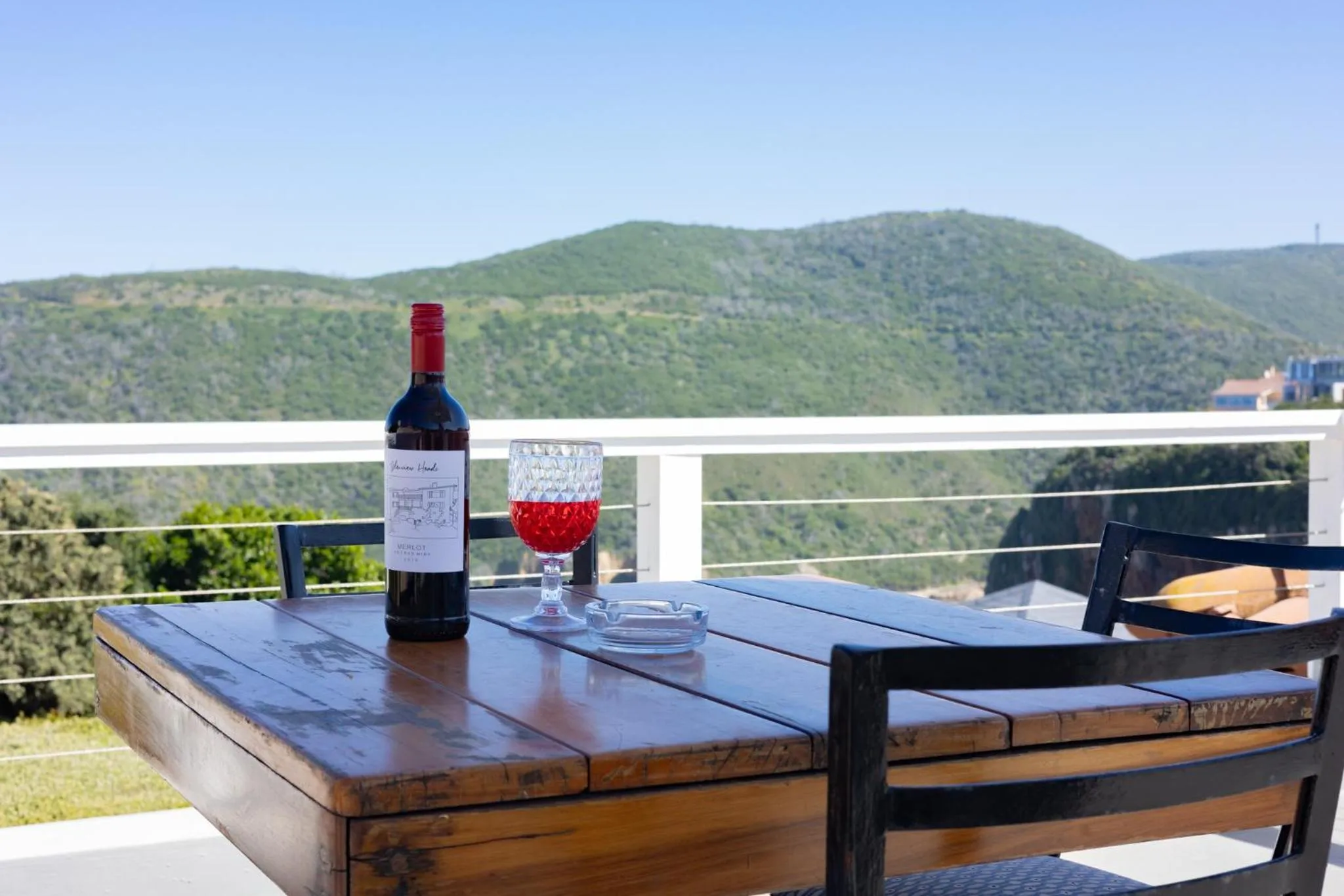 Property building in Glenview Heads Apartments