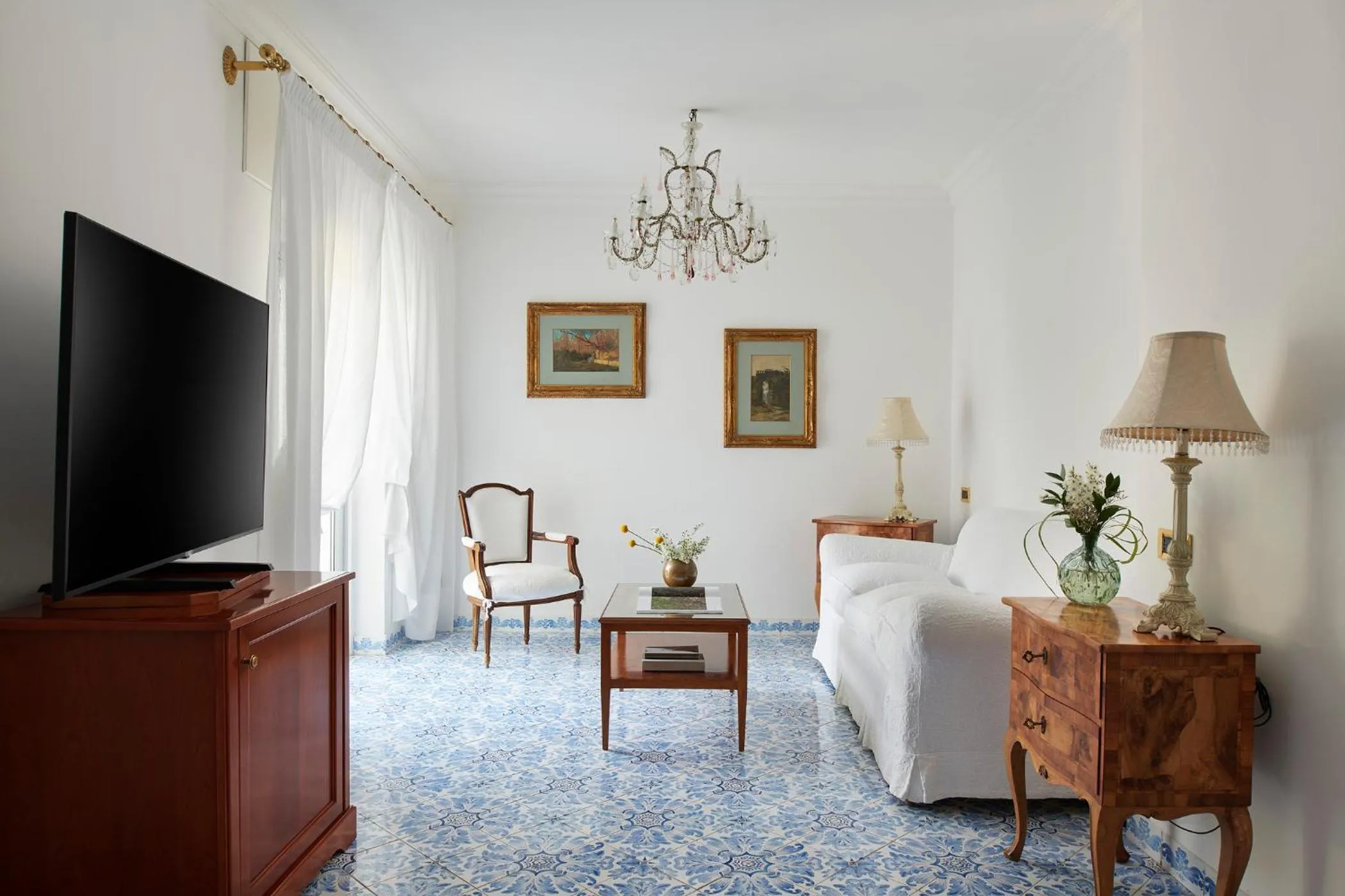 Bed in Hotel Scalinatella