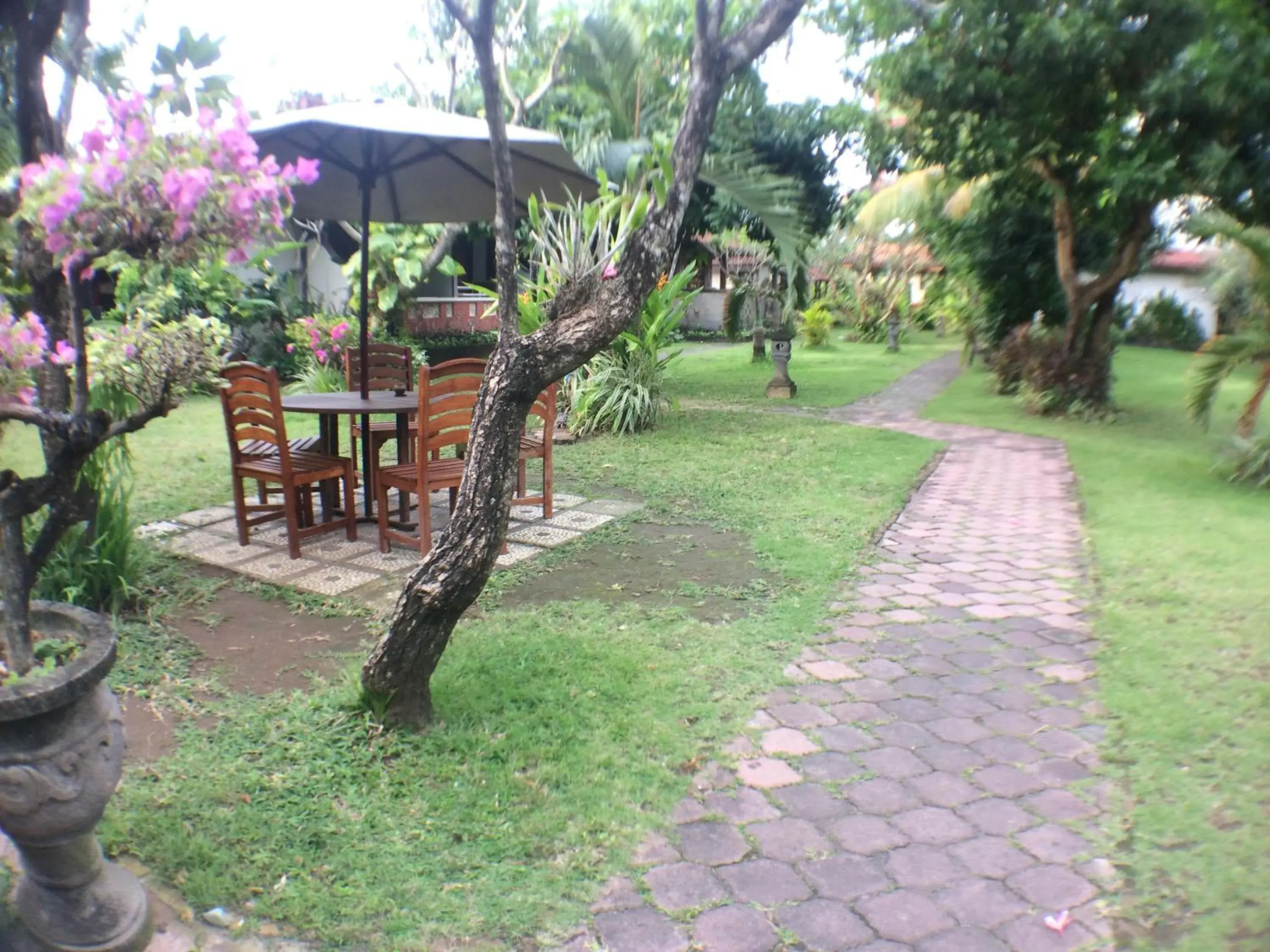 Facade/entrance, Garden in Mangga Bali Inn
