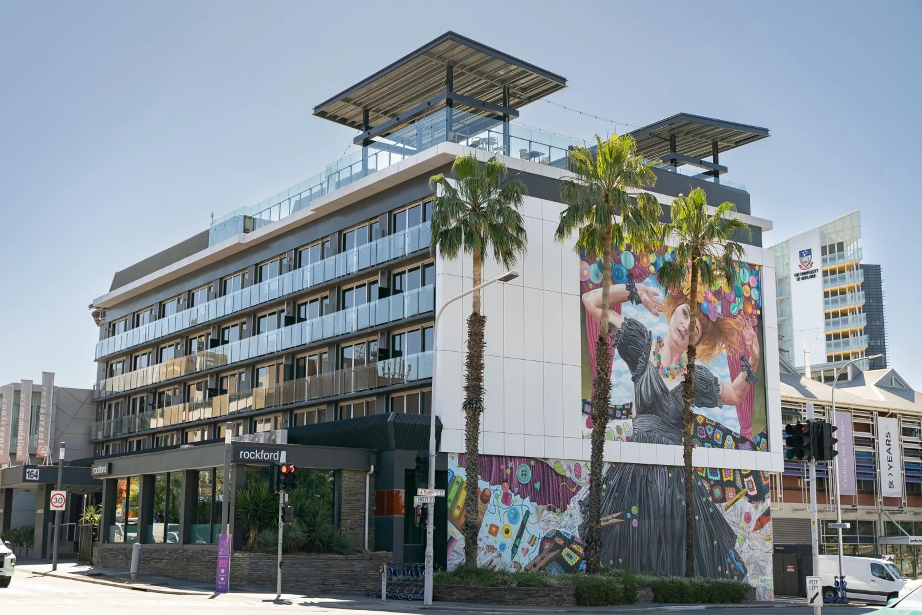 Property building in Adelaide Rockford