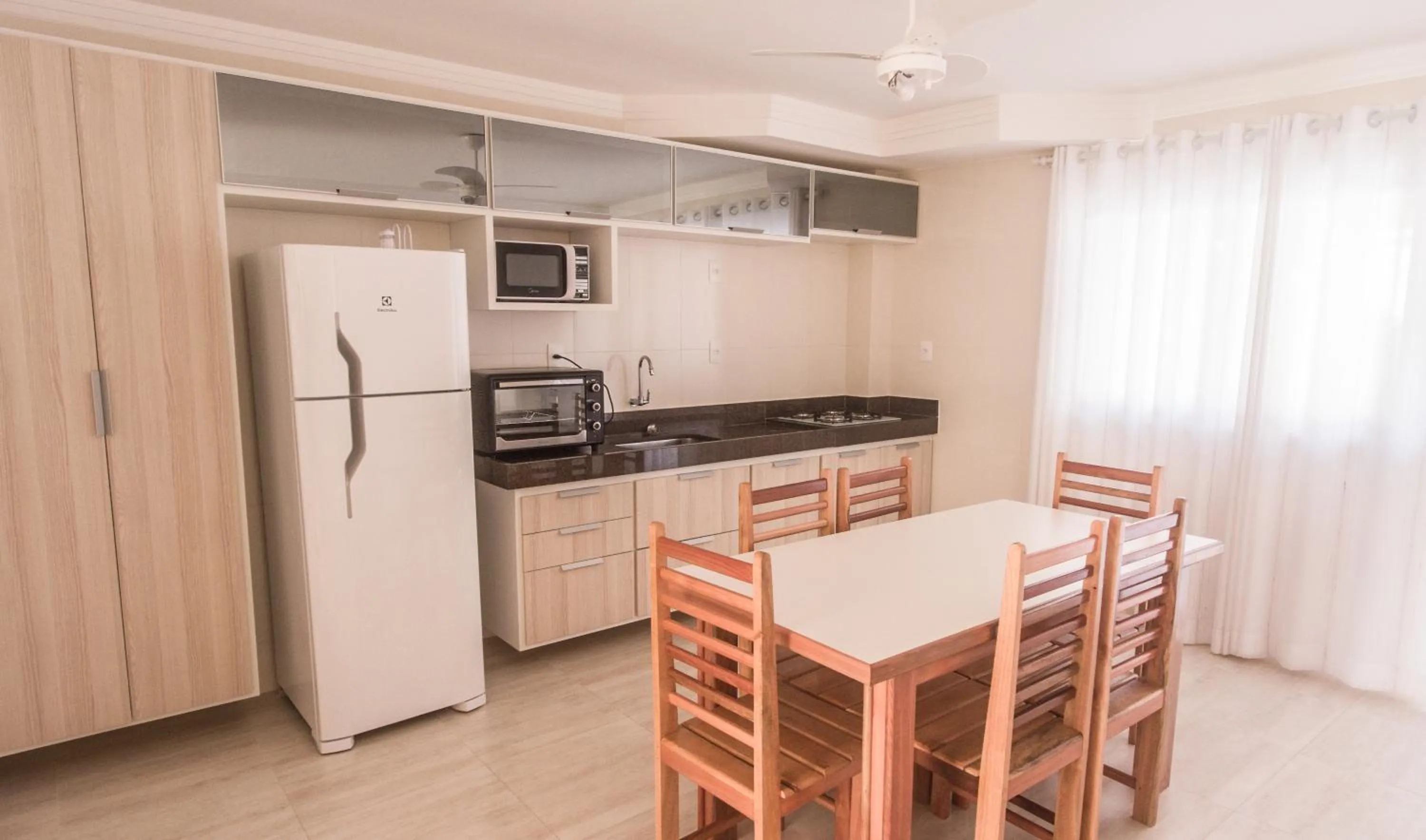 Kitchen or kitchenette in Mont Ararat Alto da Pitinga - Rede Tonziro