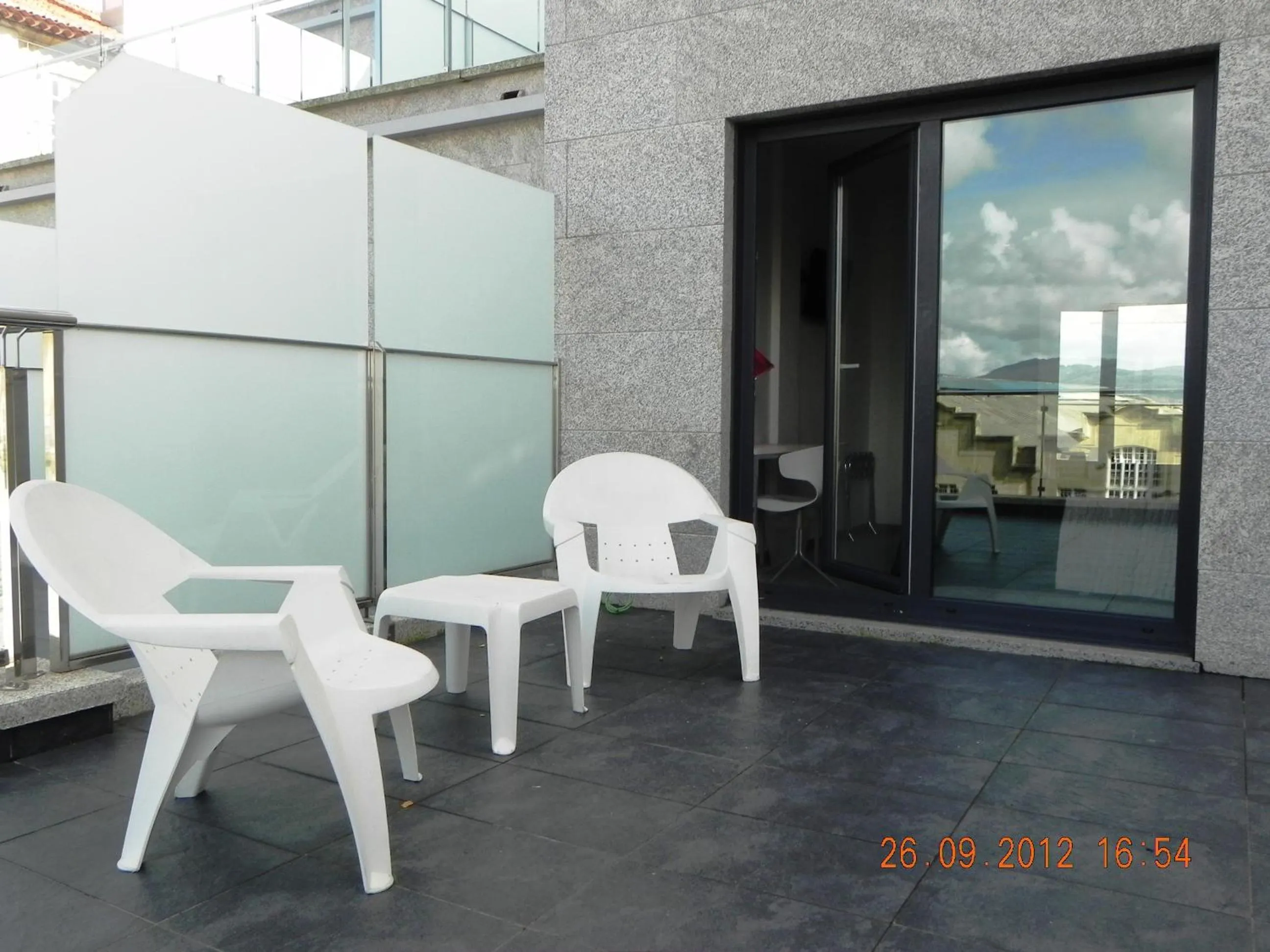 Day in La Suite Hotel