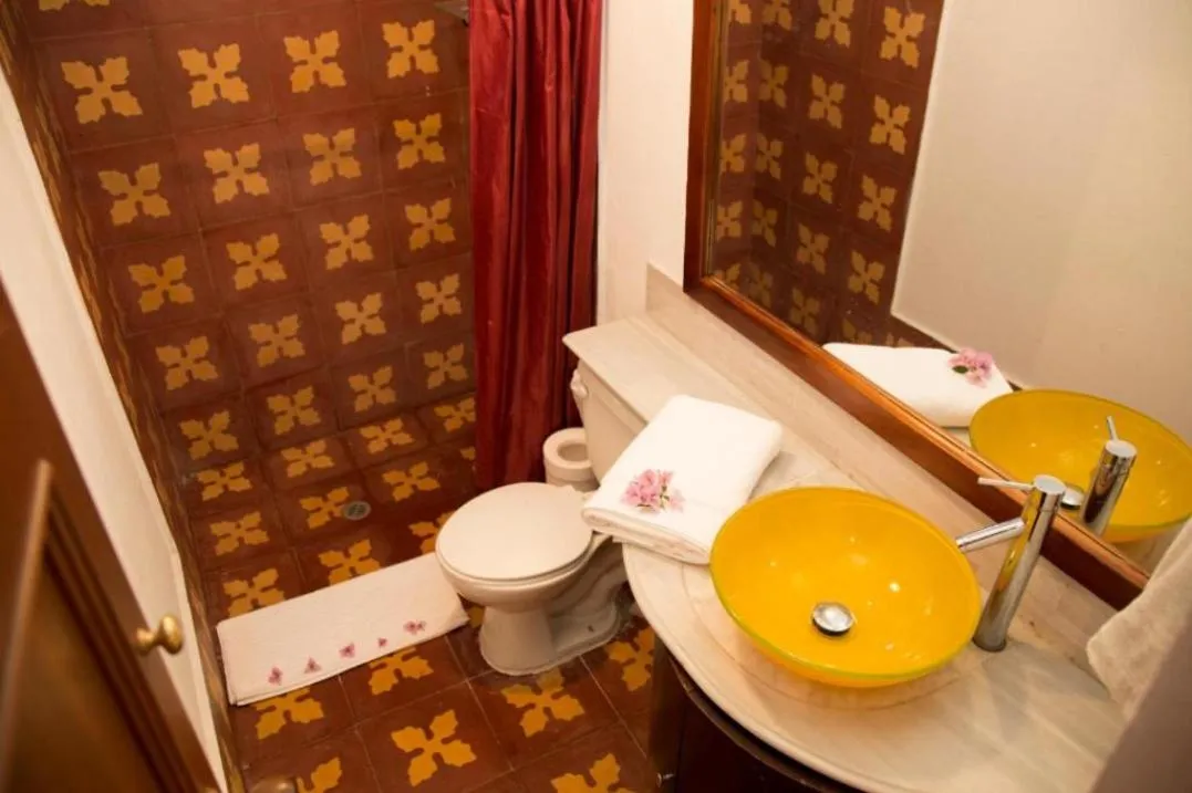 Bathroom in Casa Carmelita Hotel Boutique Pitalito
