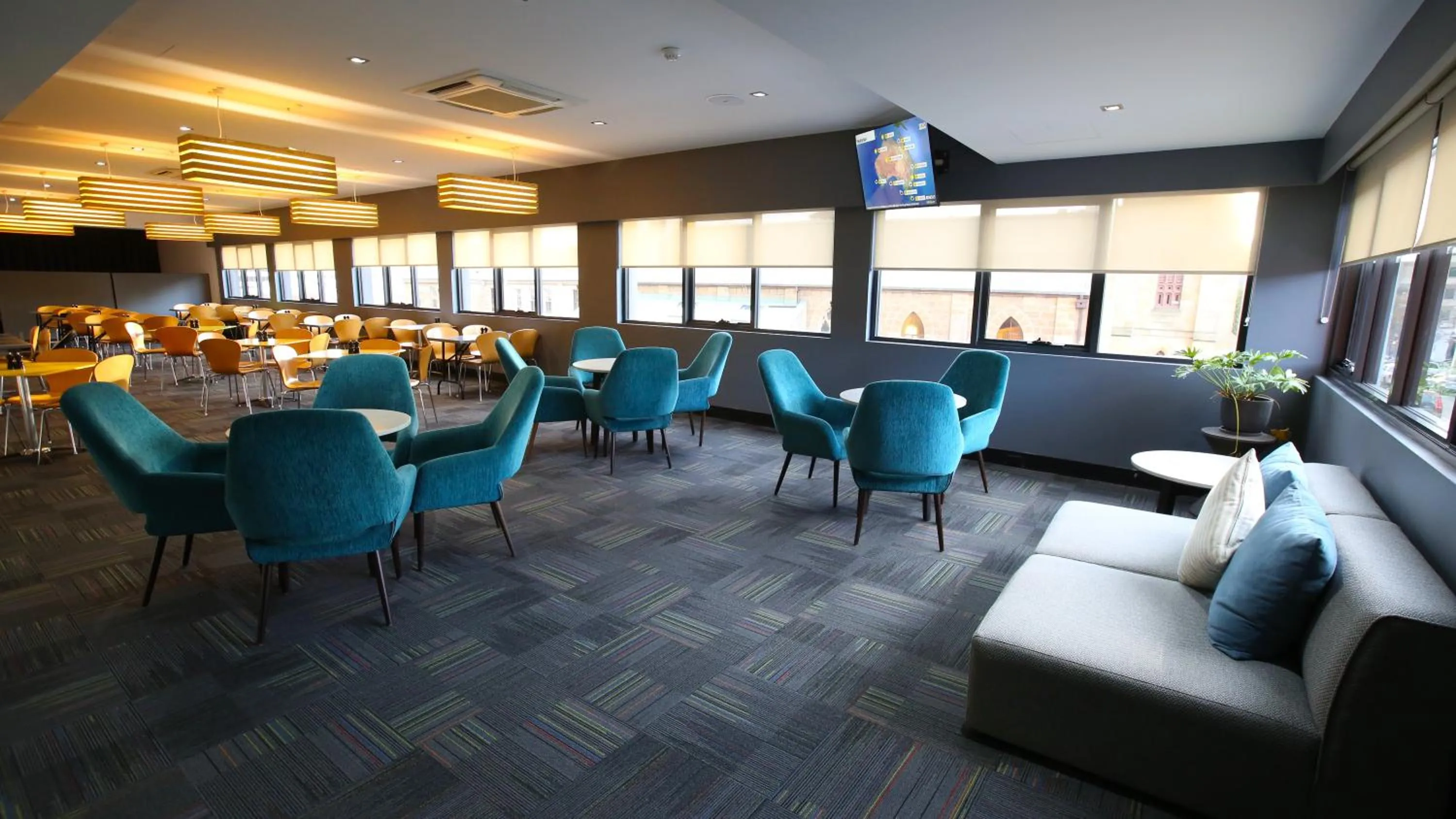 Restaurant/places to eat in Travelodge Hotel Hobart