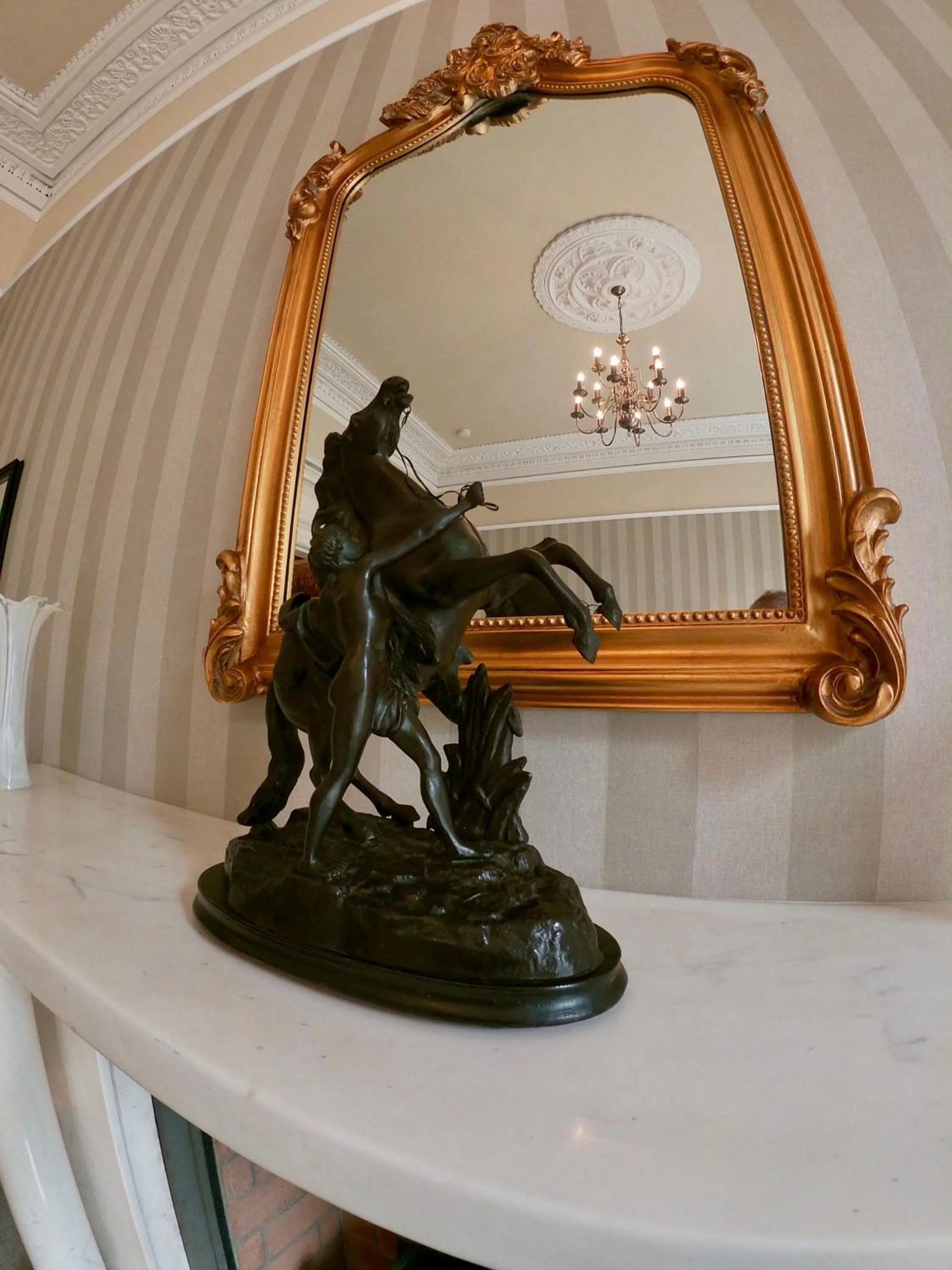 Bedroom in Escape To Edinburgh @ Albyn Place