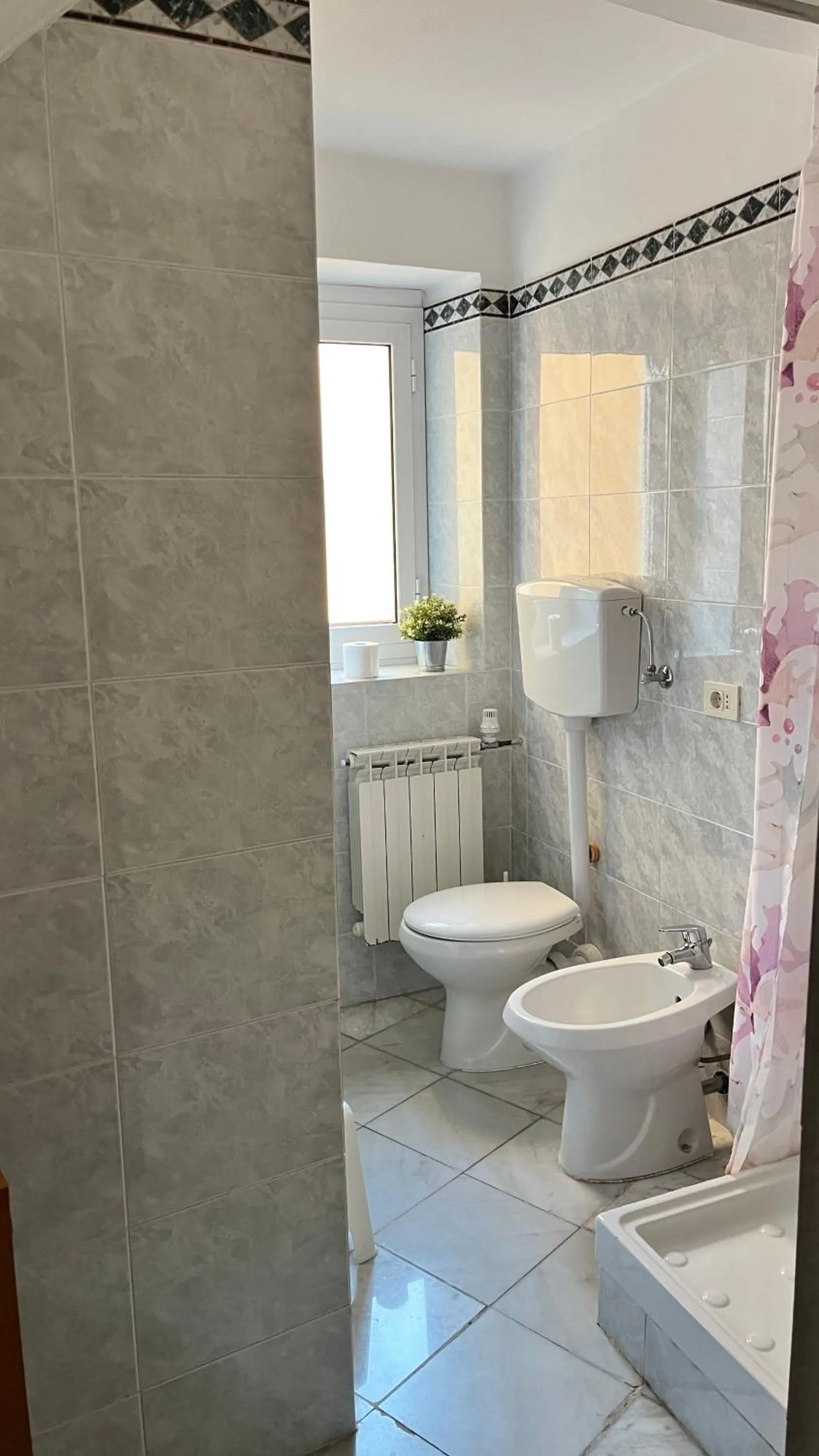 Shower in B&B Ligustico